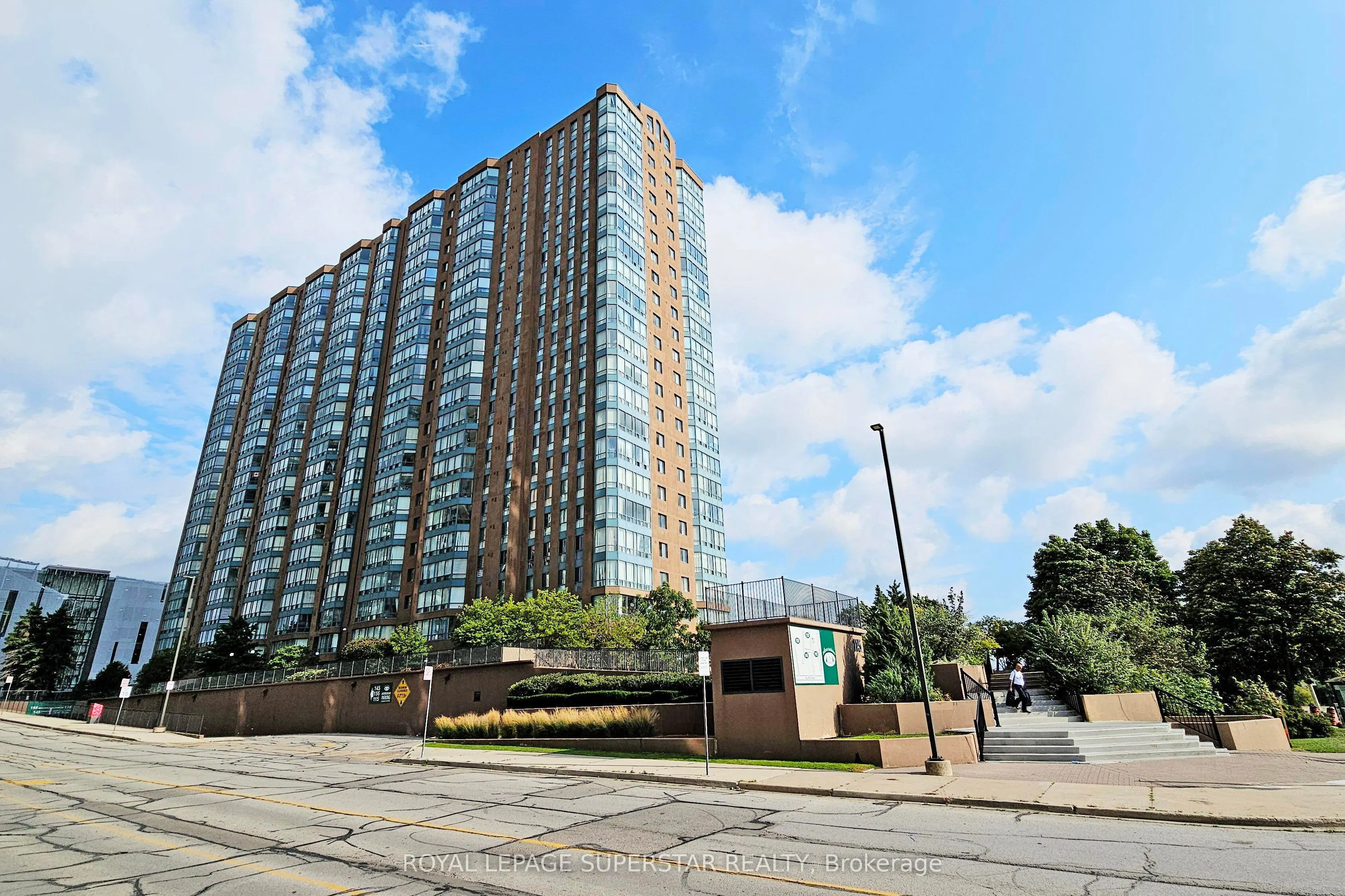 115 Hillcrest Avenue, #215