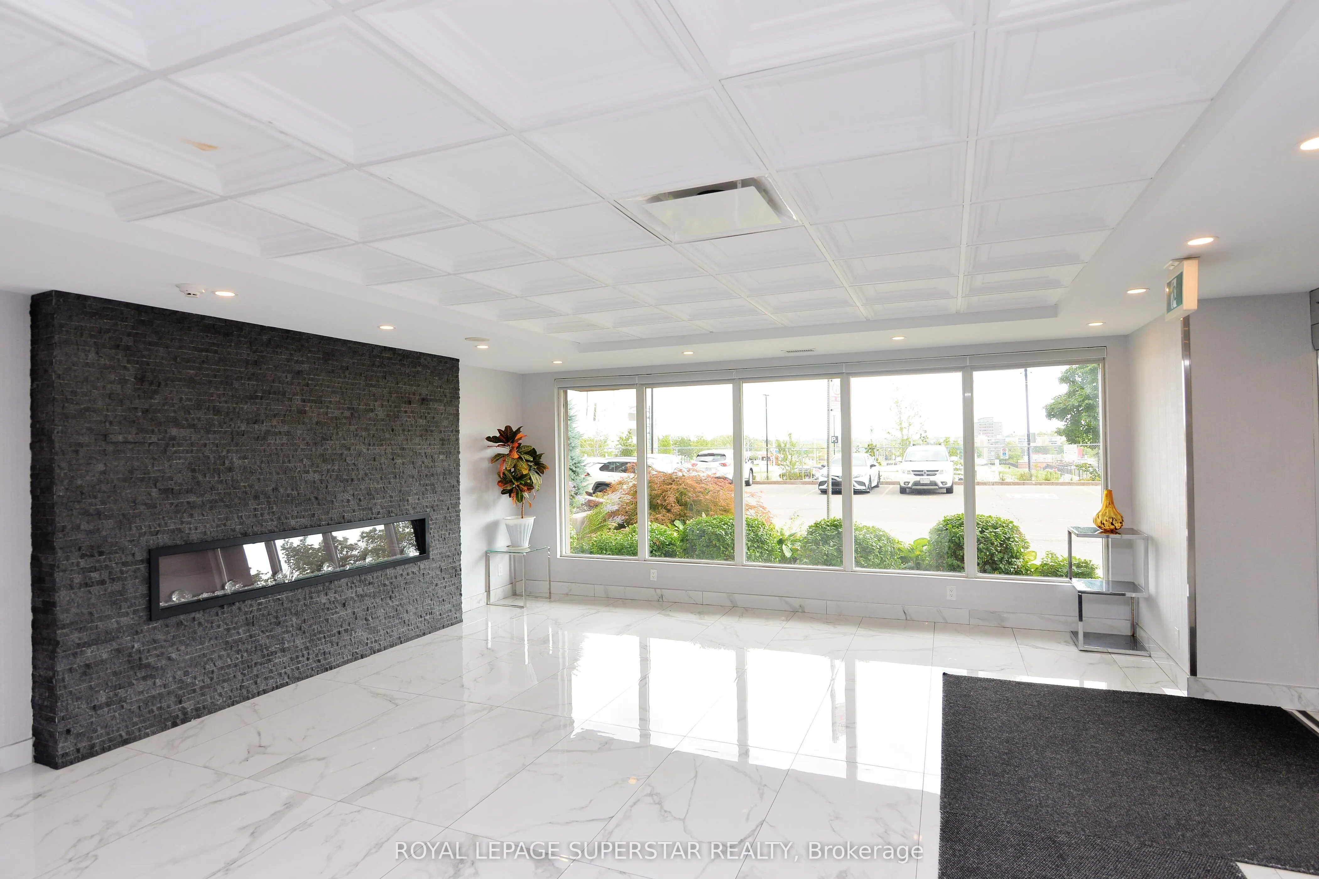 115 Hillcrest Avenue, #215