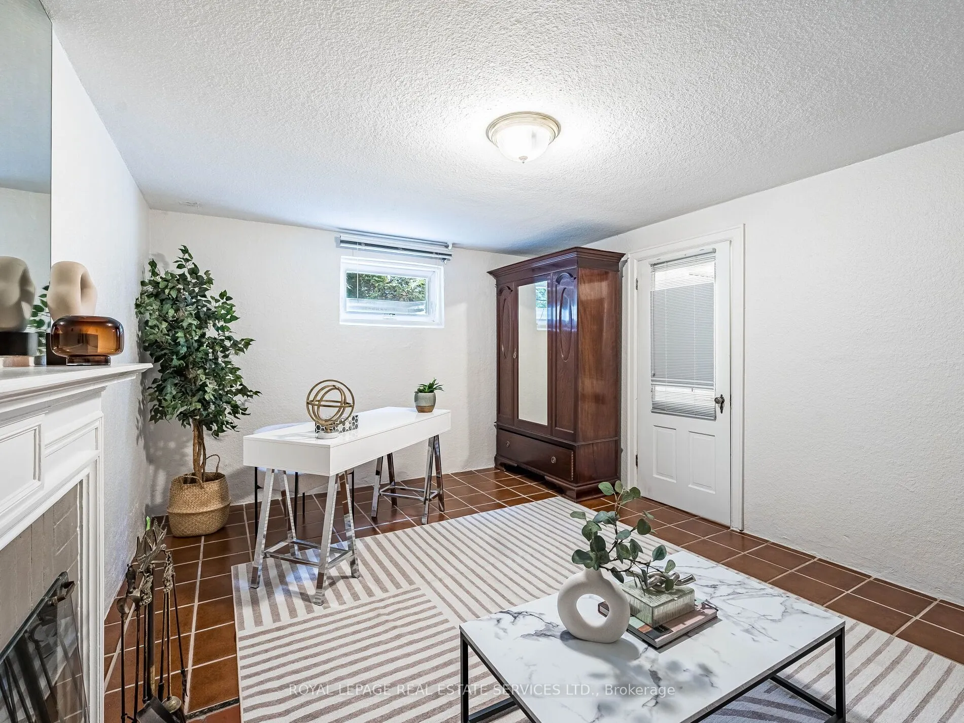 47 Riverview Gardens