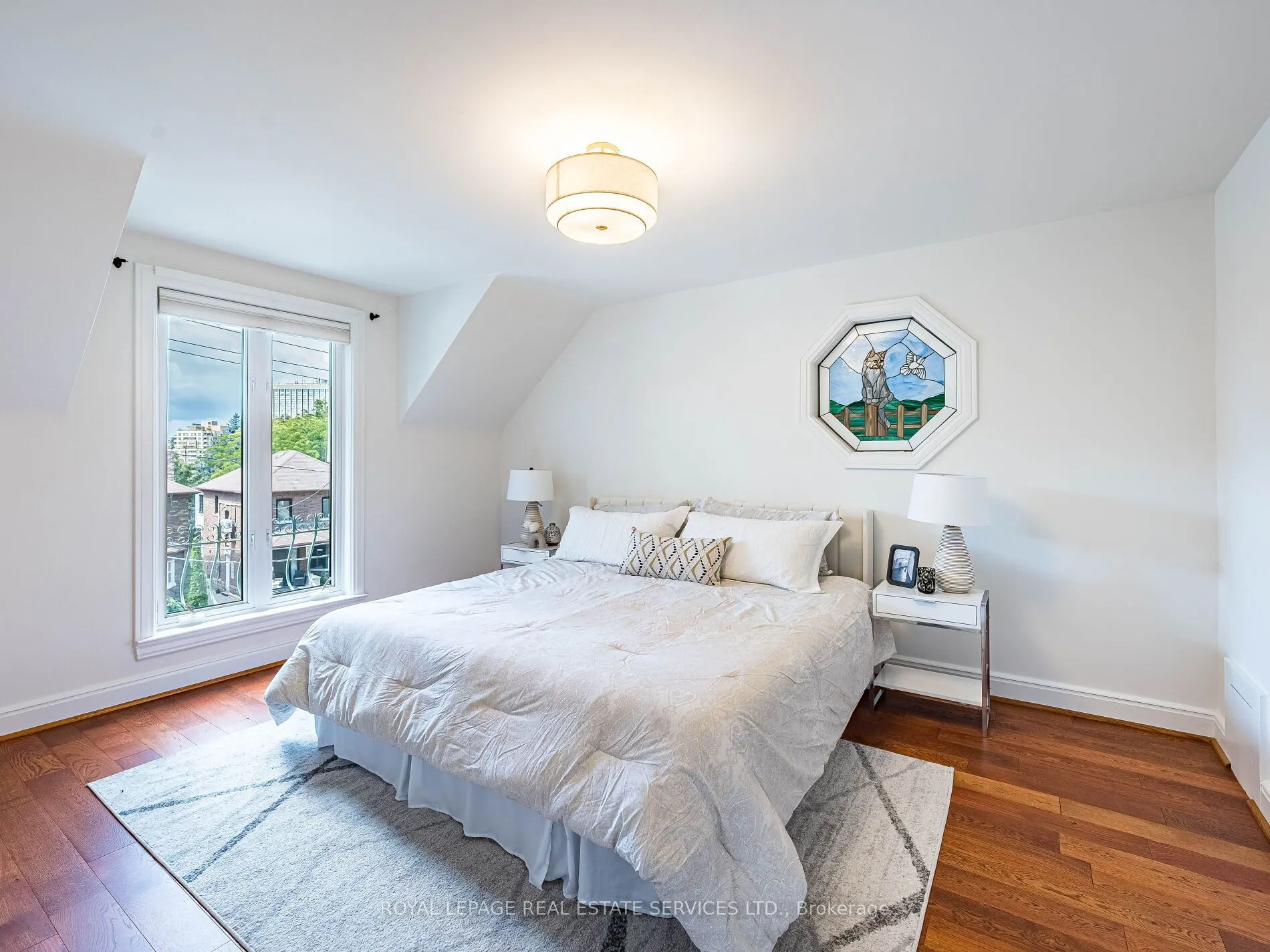 47 Riverview Gardens