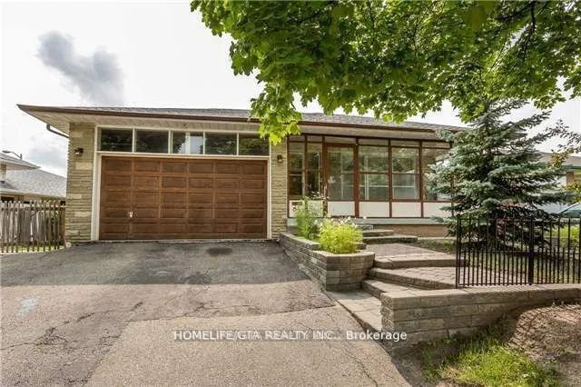 84 Ardglen Drive