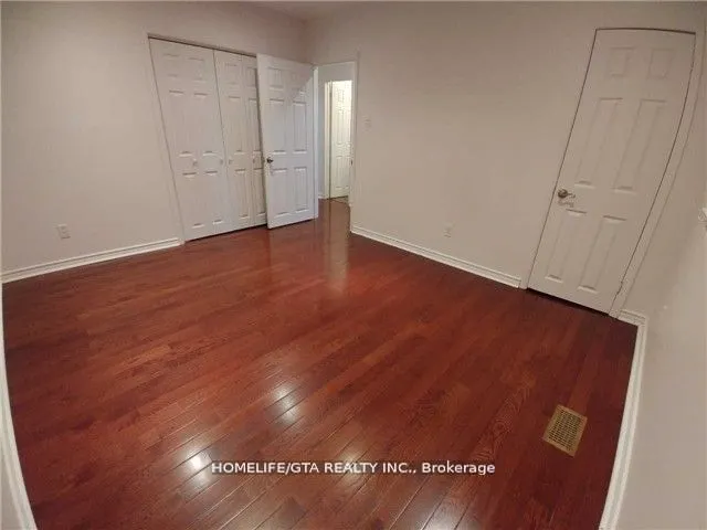 84 Ardglen Drive