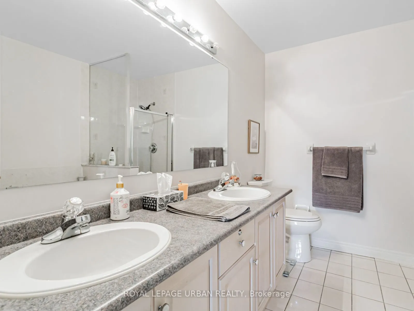 5662 Glen Erin Drive, #111