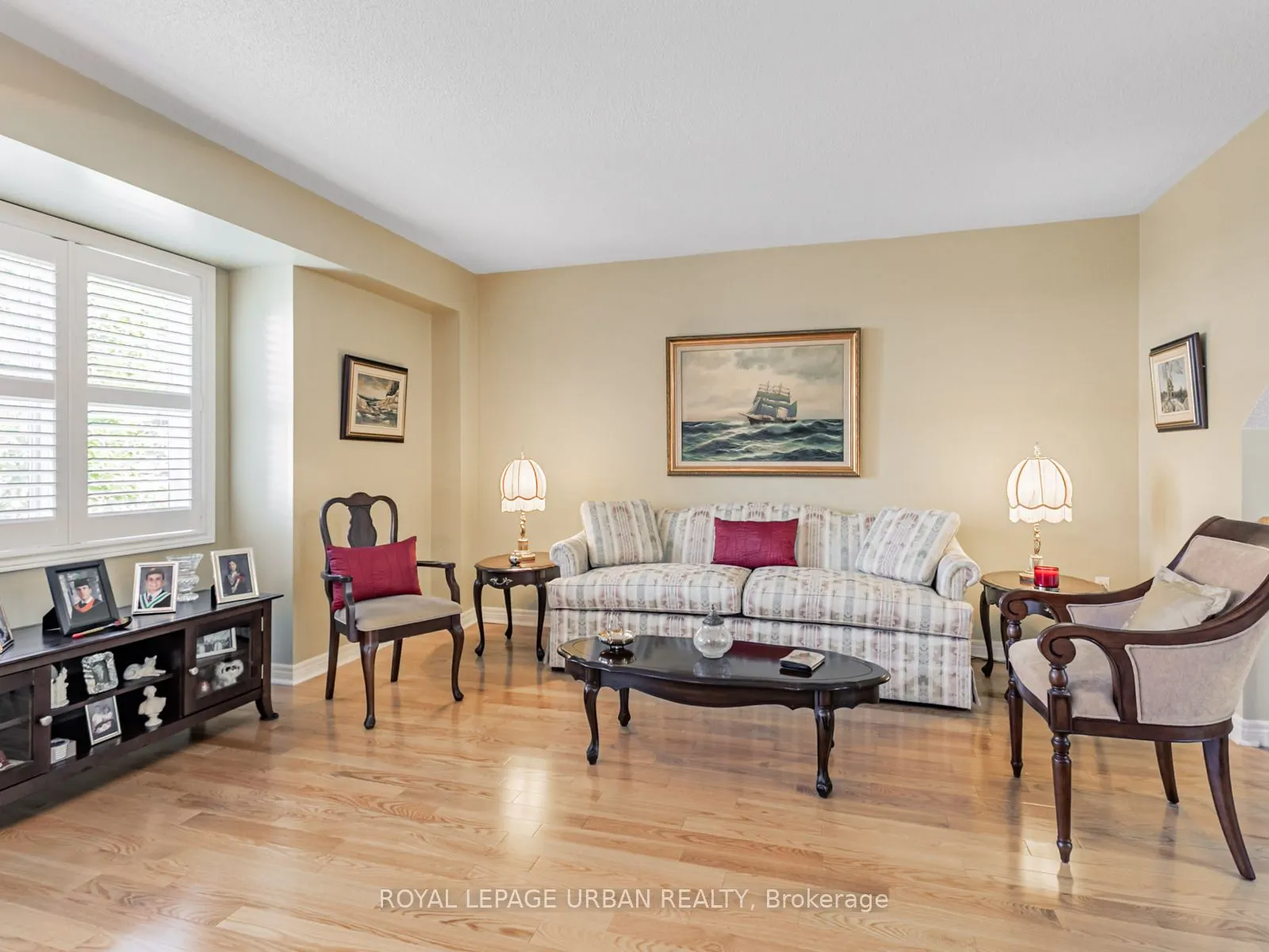 5662 Glen Erin Drive, #111