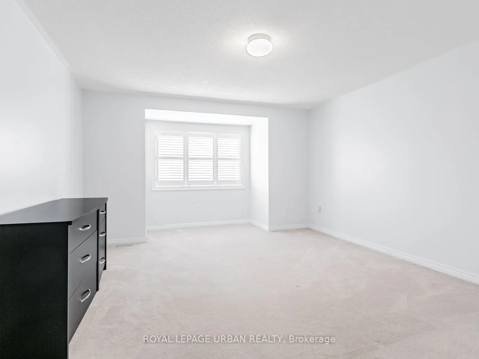5662 Glen Erin Drive, #111