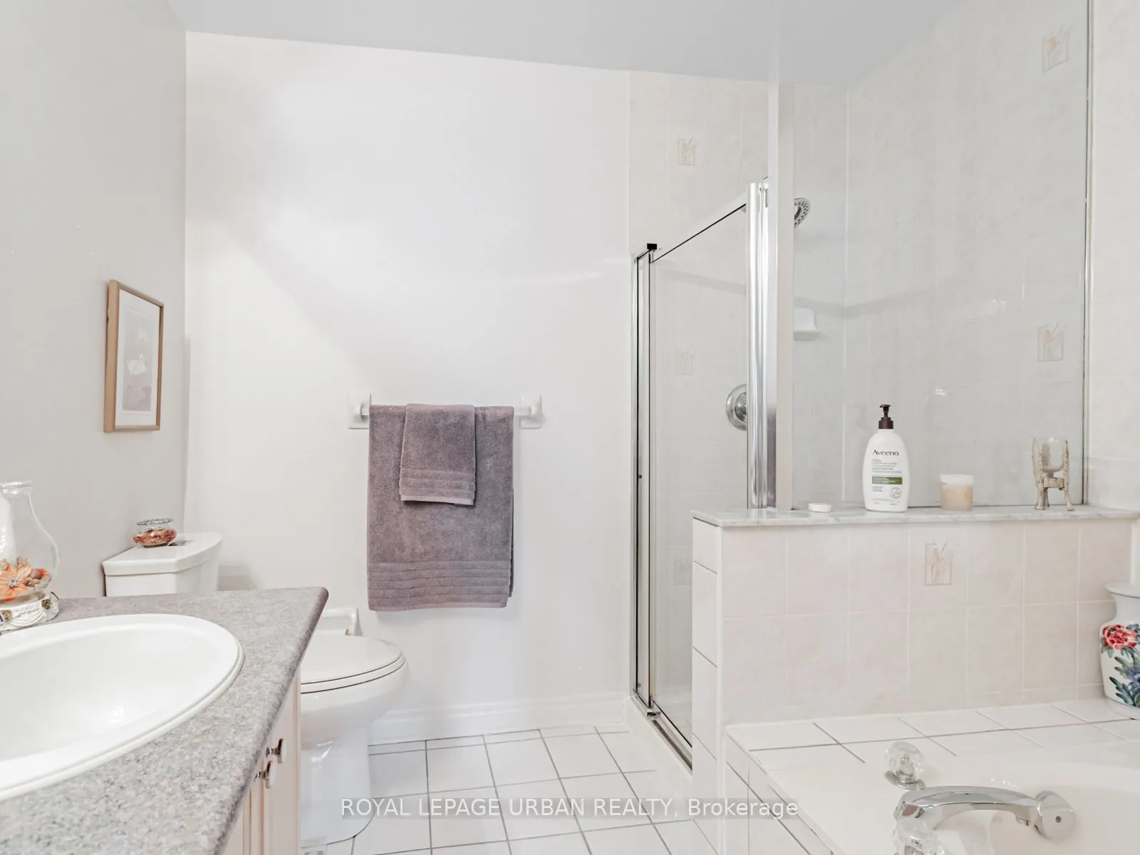 5662 Glen Erin Drive, #111