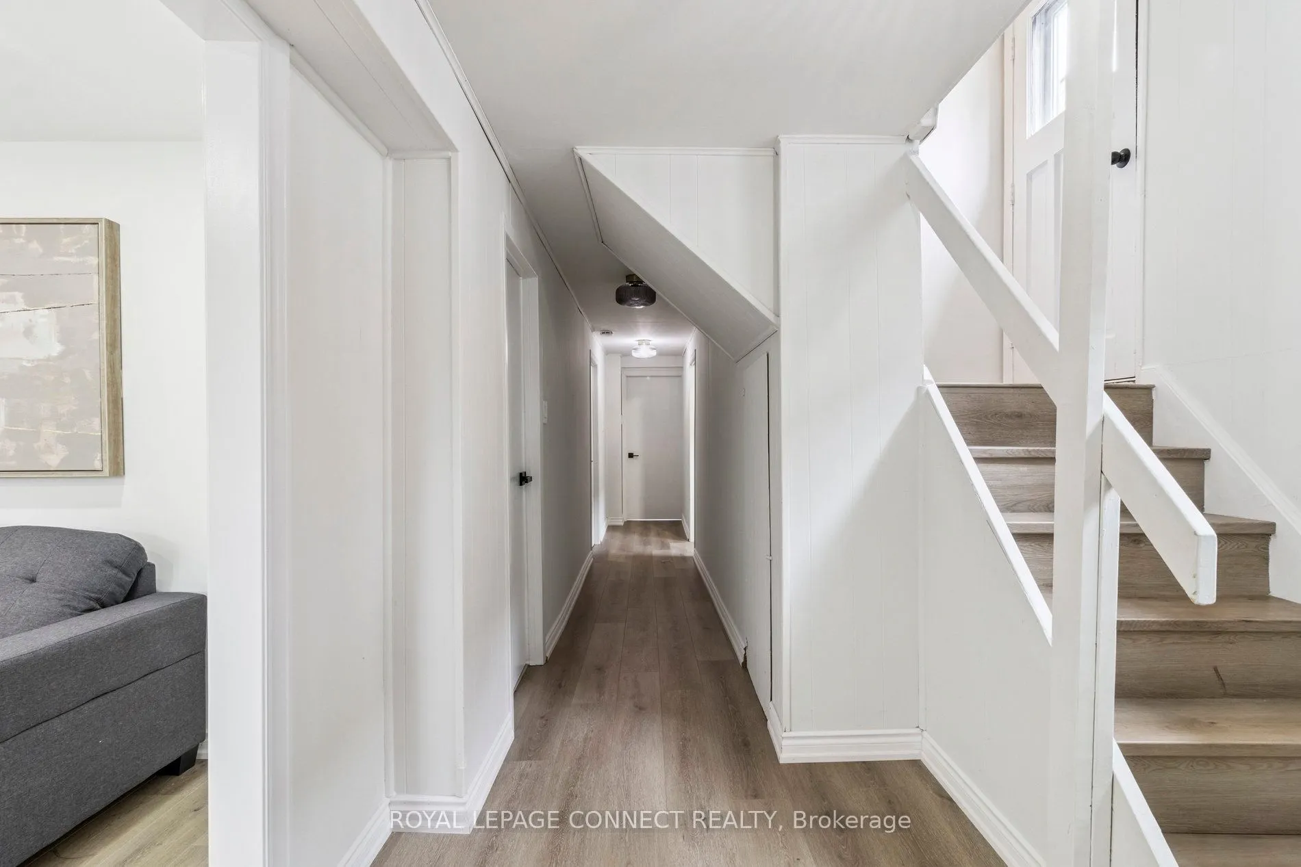27 Charrington Crescent