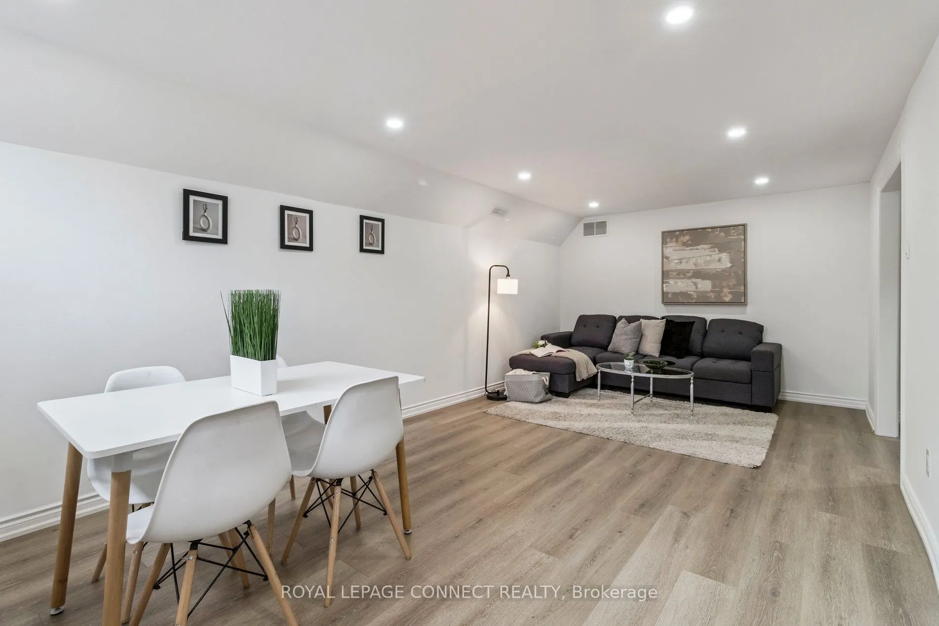 27 Charrington Crescent