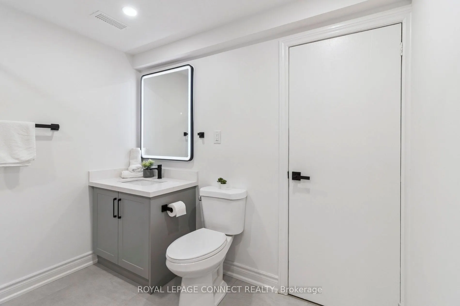 27 Charrington Crescent