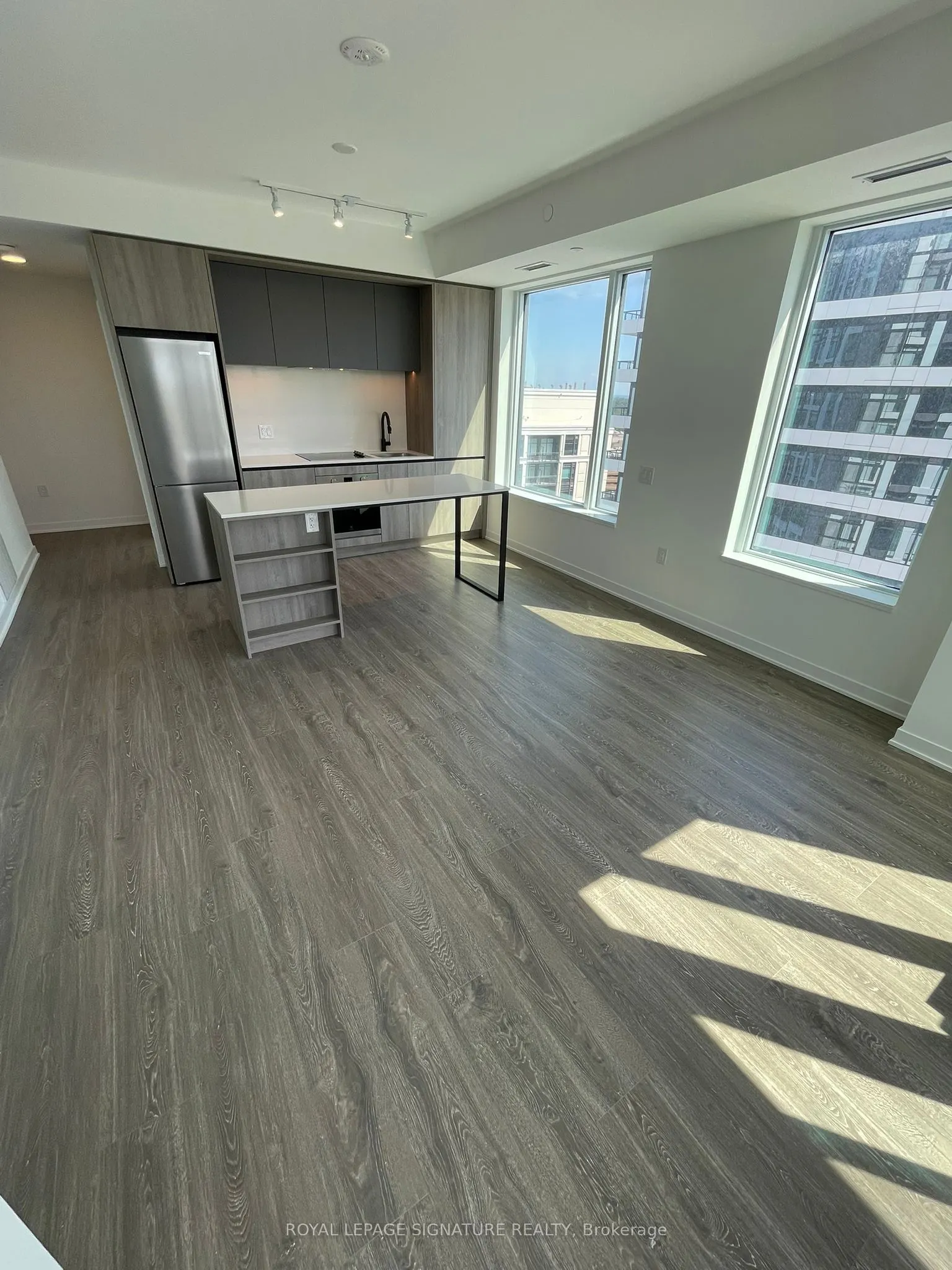2495 Eglinton Avenue, #1304