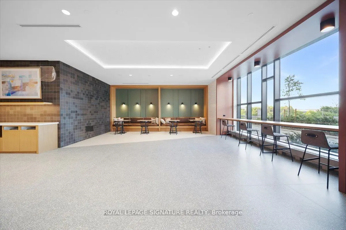 2495 Eglinton Avenue, #1304
