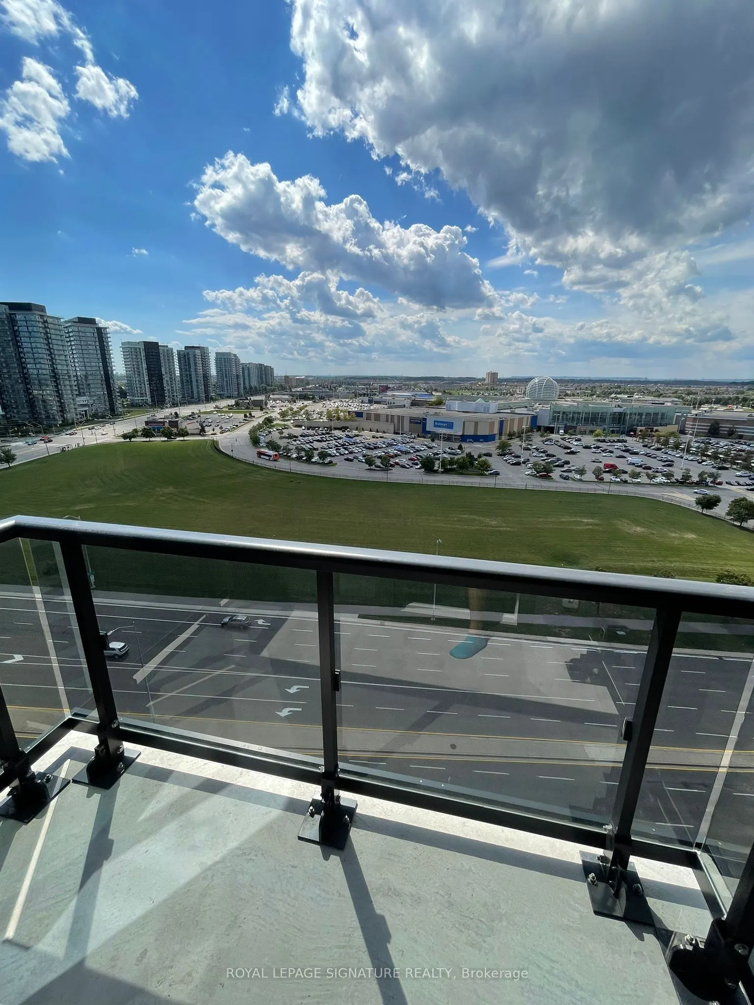 2495 Eglinton Avenue, #1304