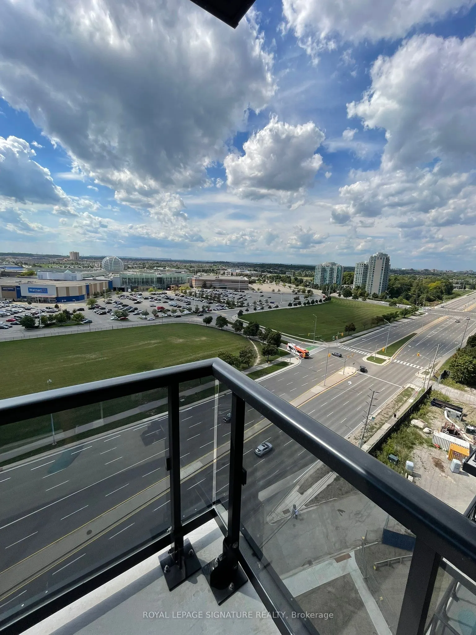 2495 Eglinton Avenue, #1304