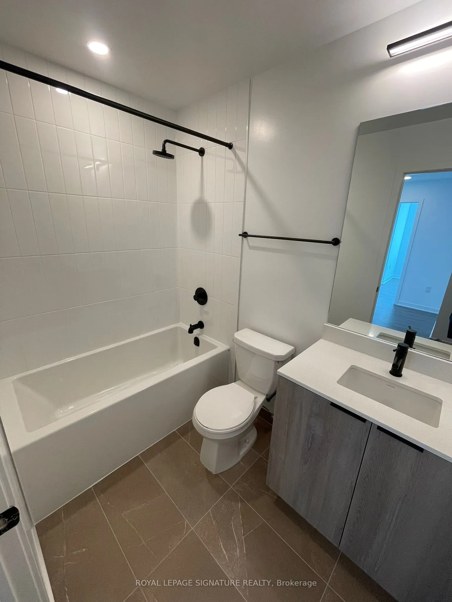 2495 Eglinton Avenue, #1304