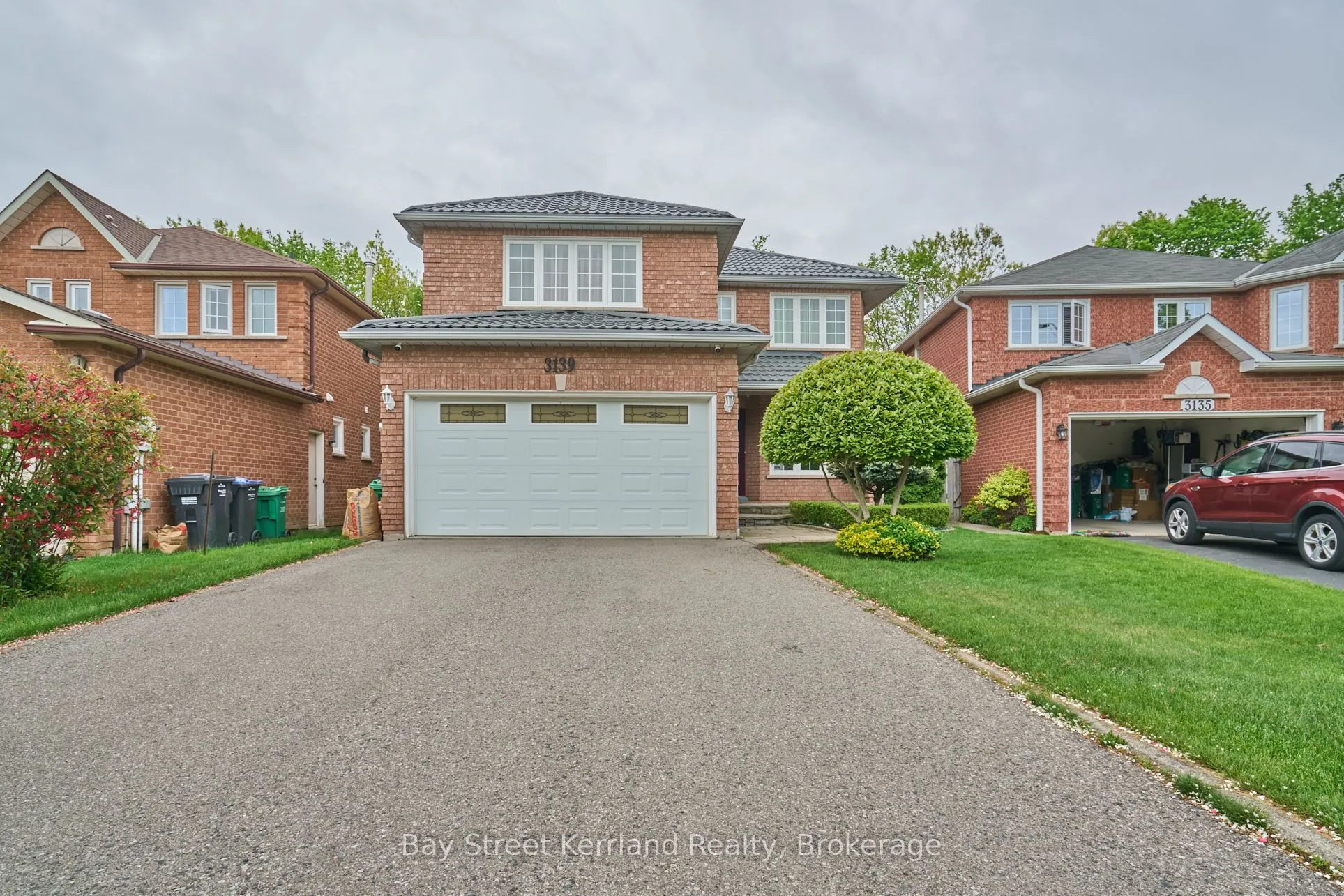 3139 Dover Crescent