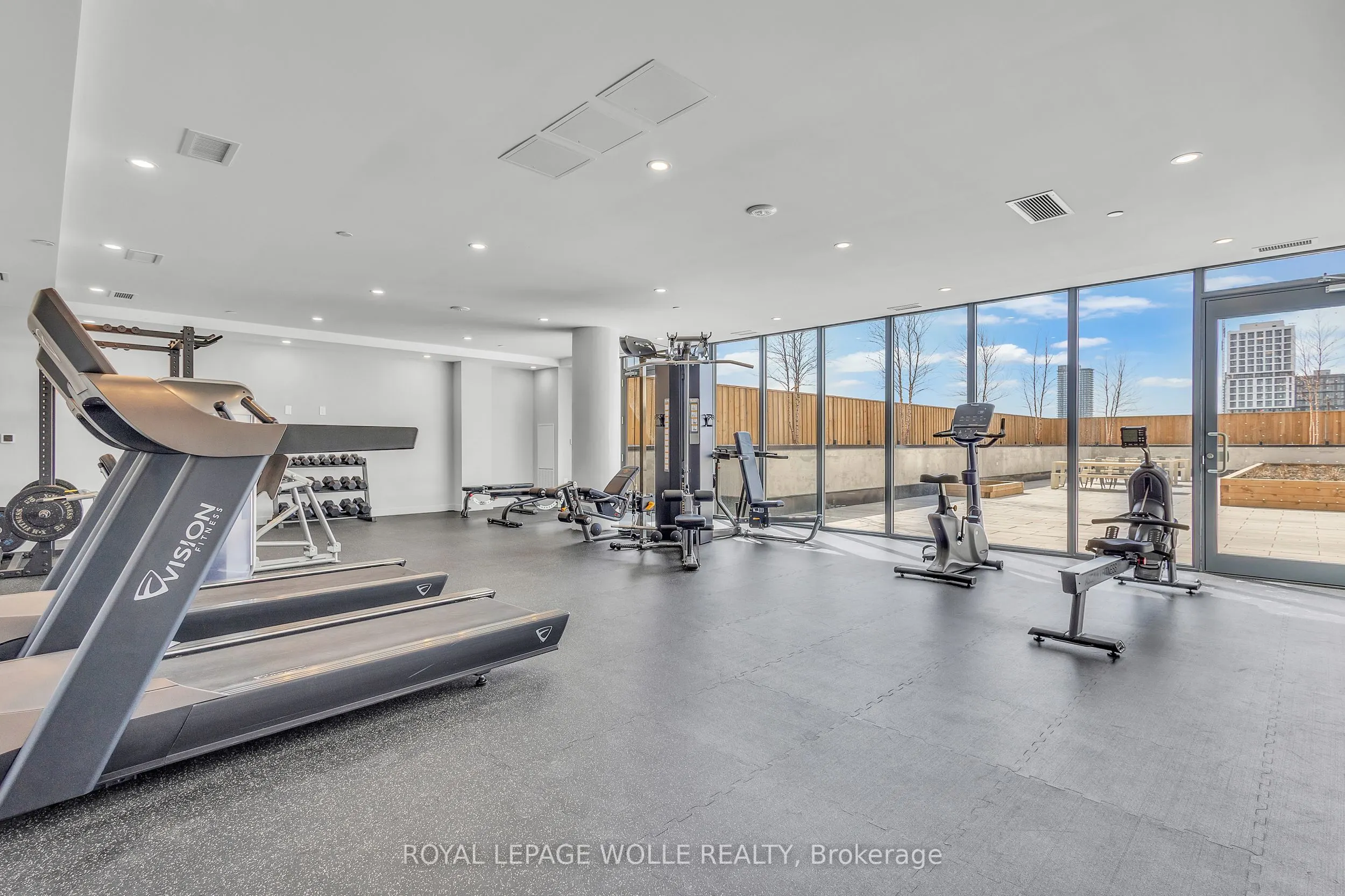 859 The Queensway, #11
