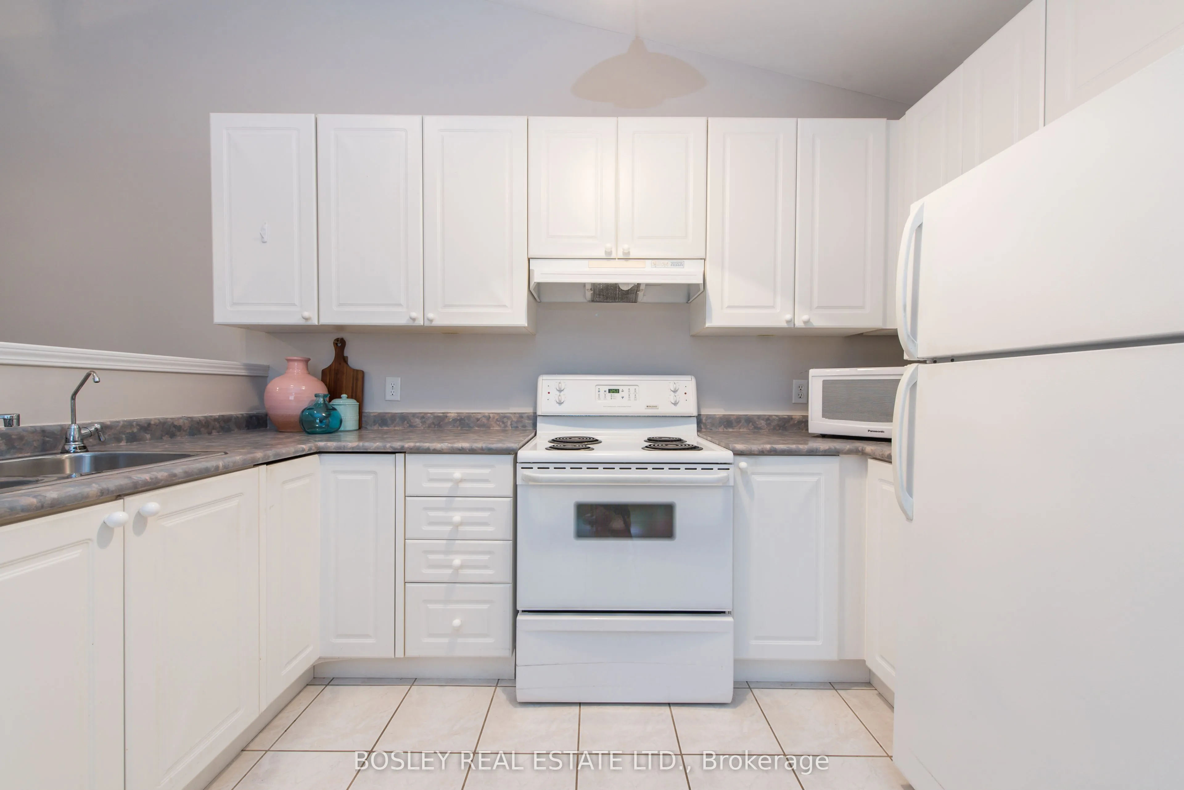 41 Atwood Avenue