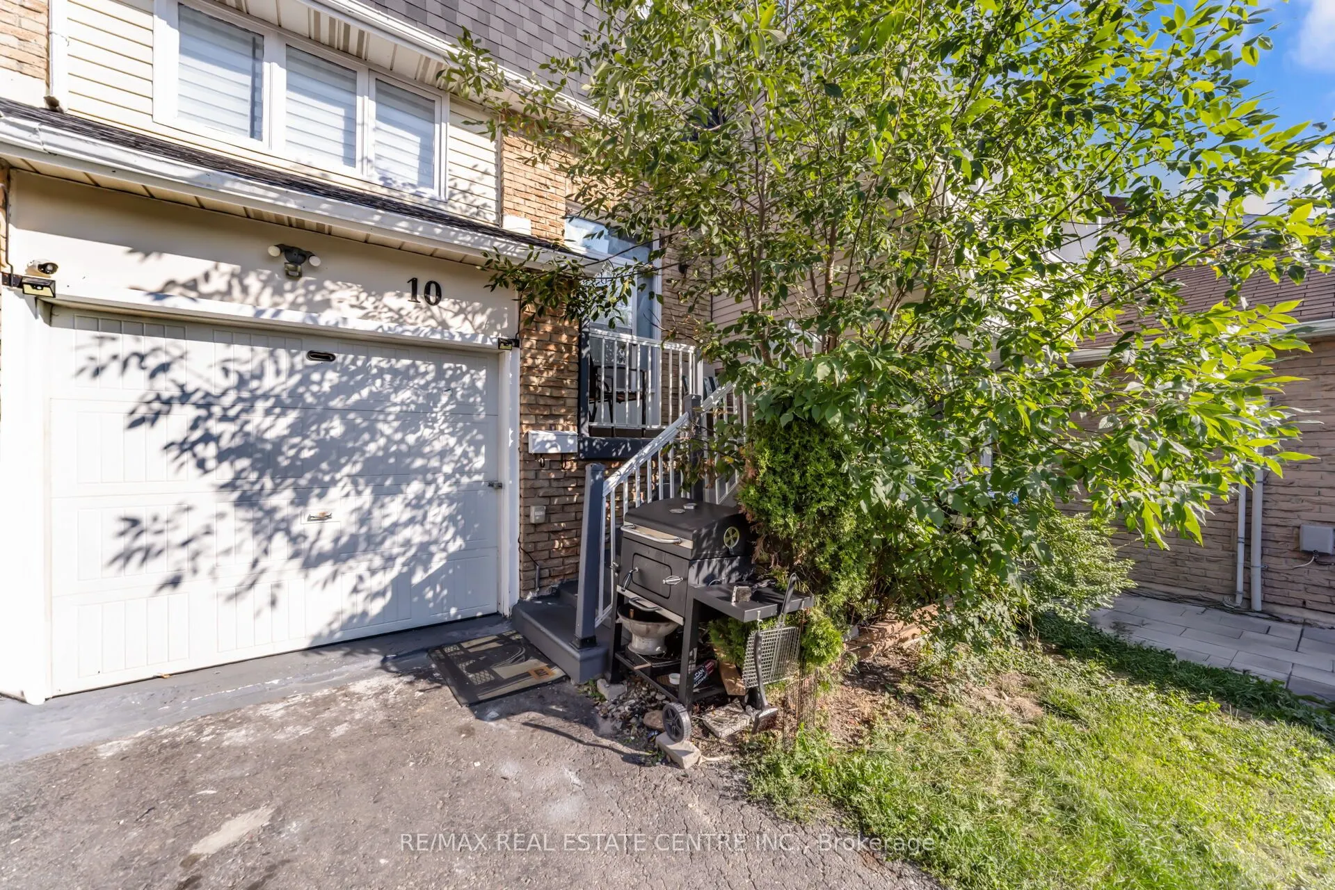 10 Fanshawe Drive