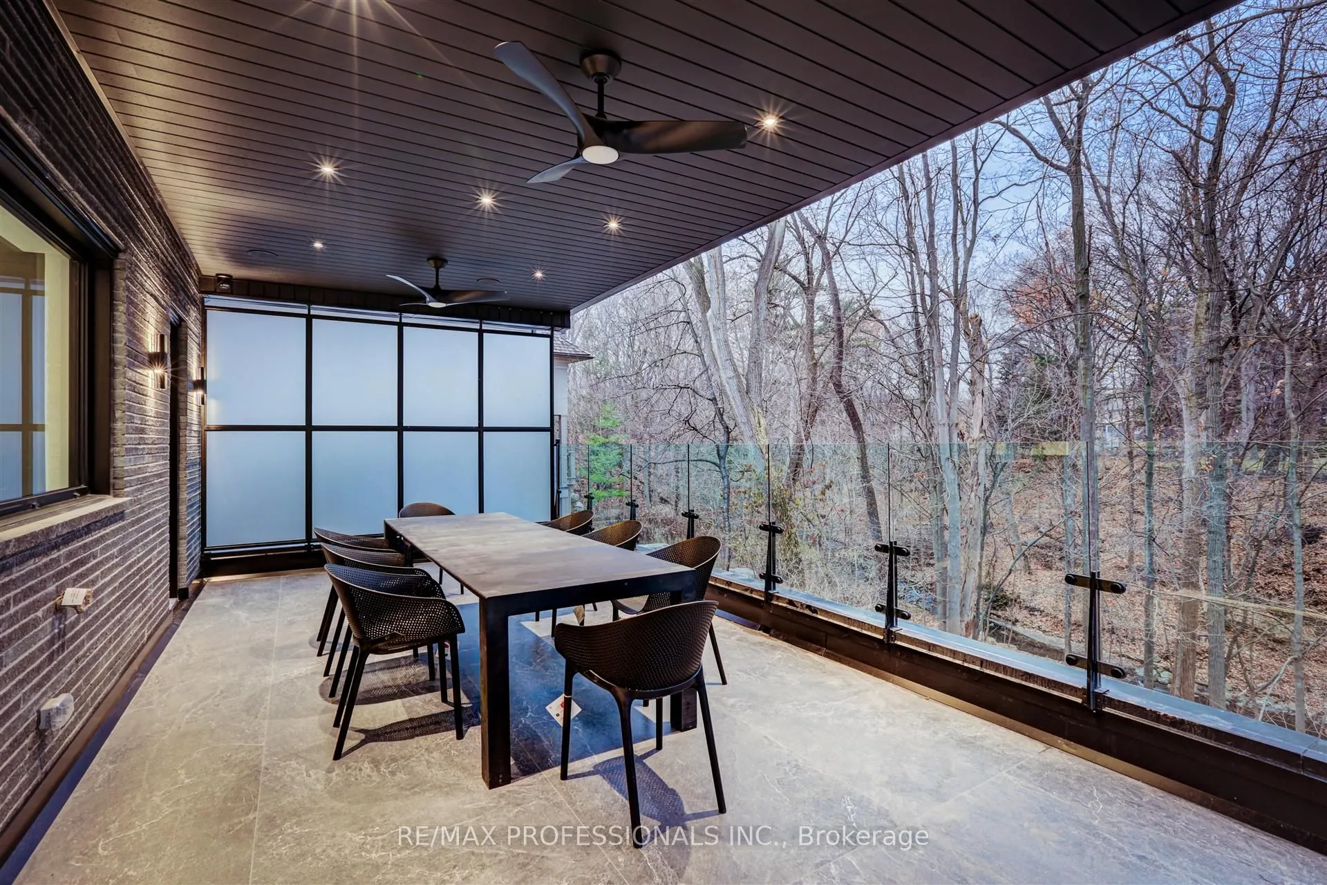 91 Valecrest Drive