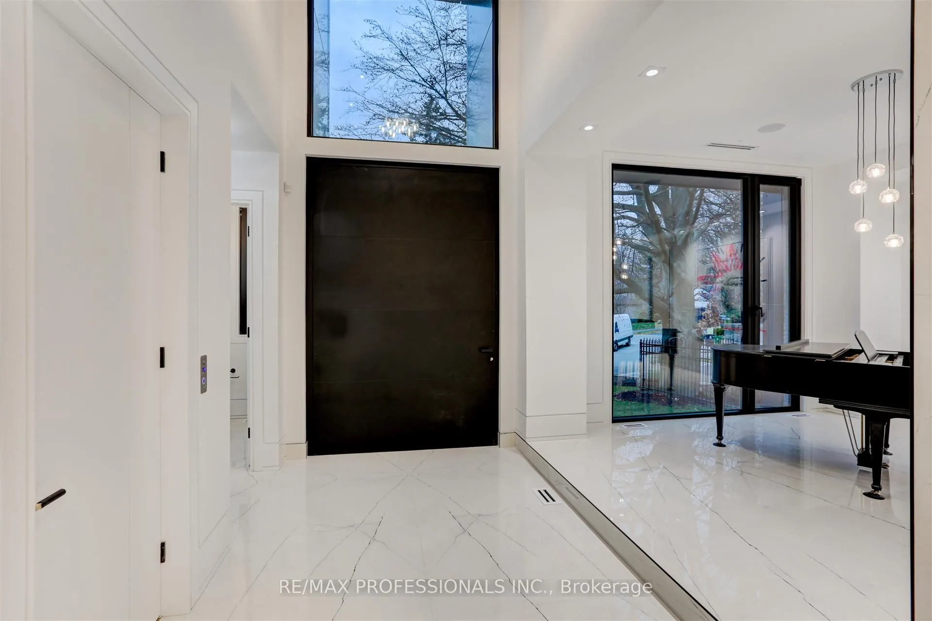 91 Valecrest Drive
