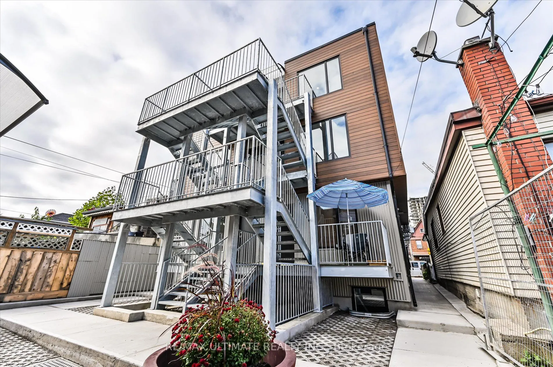19 Lappin Avenue, ##APT 1