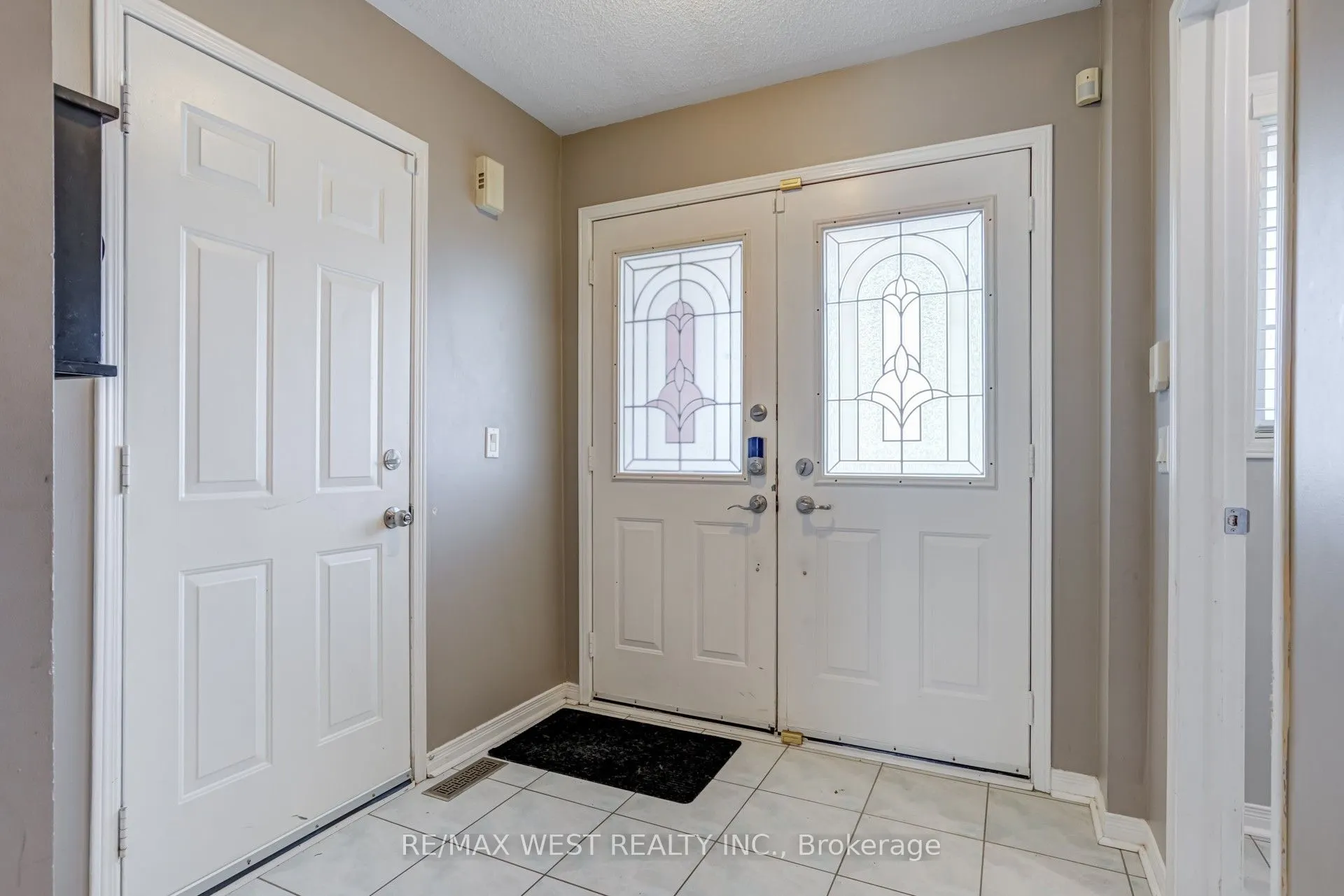 6 McCreary Trail