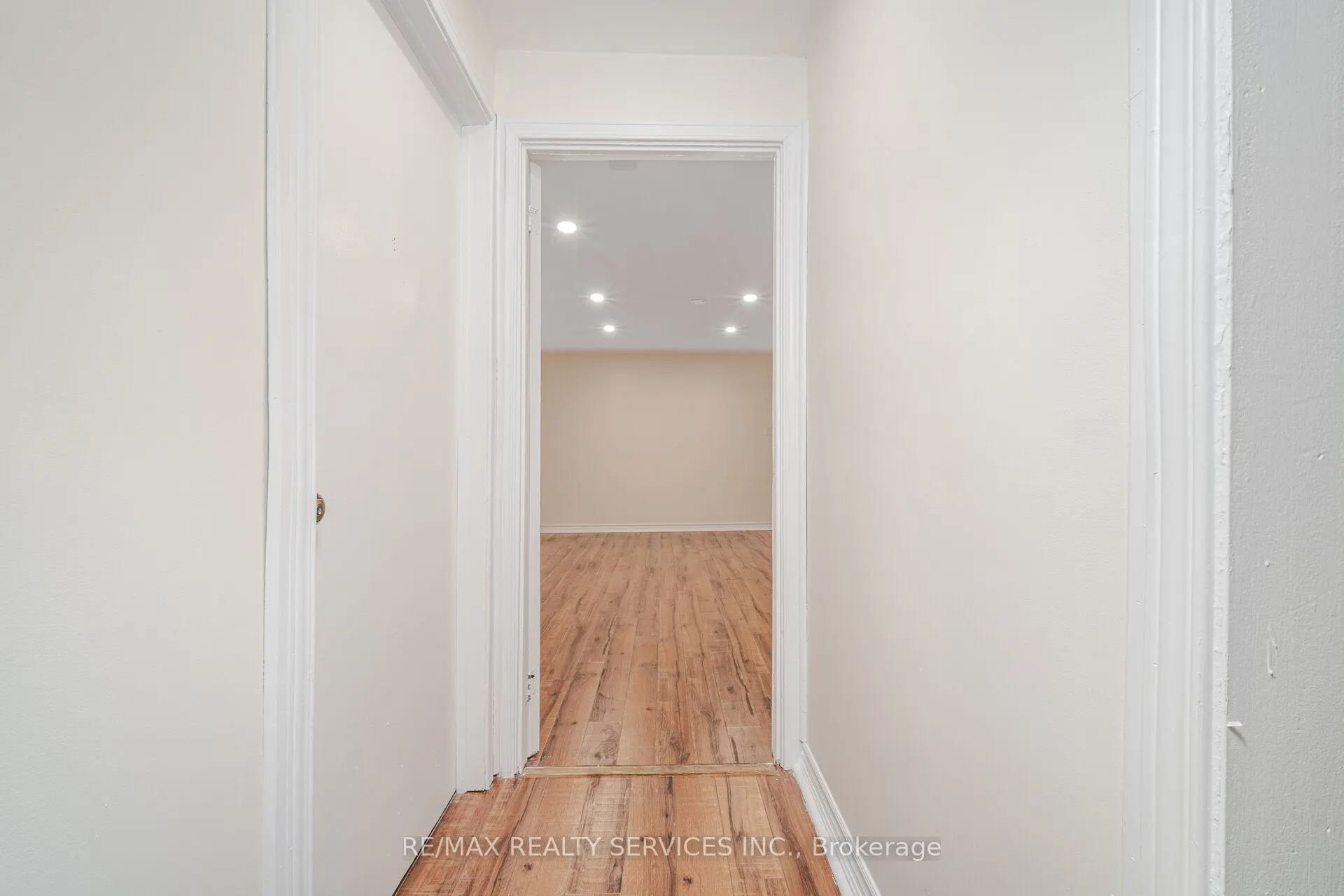 139 Rutherford Road N