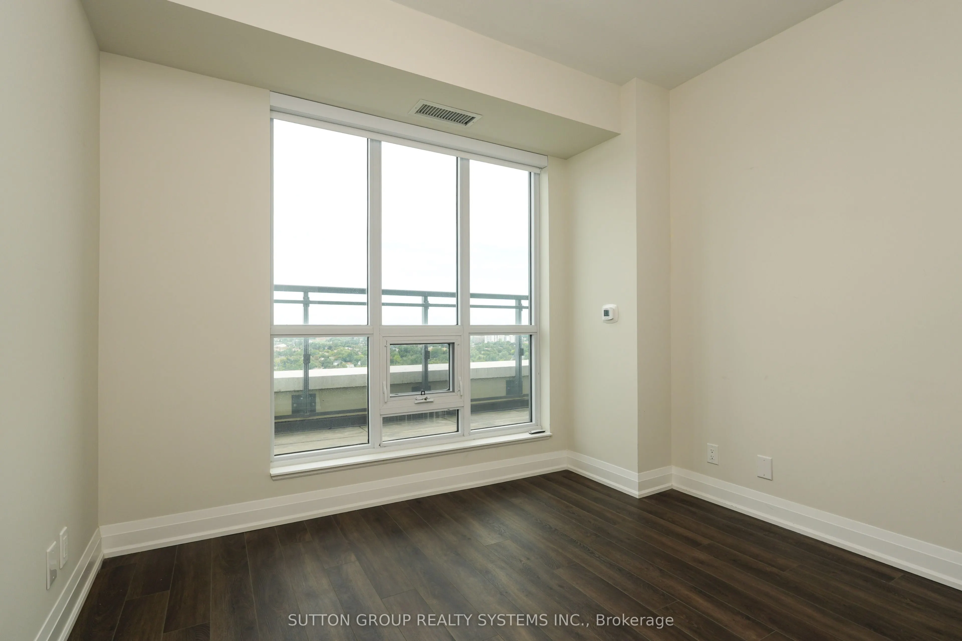 15 Lynch Street, #1801
