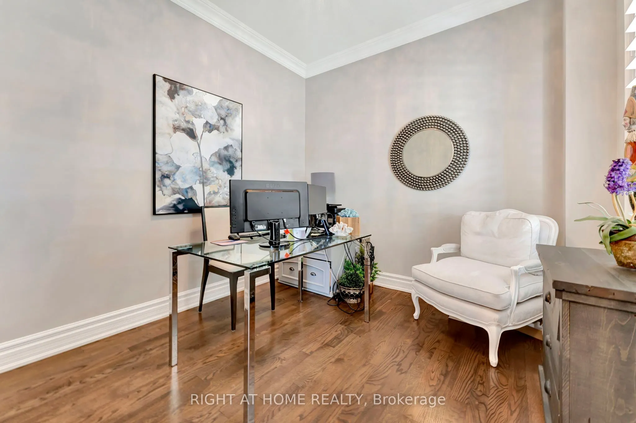 2469 Whistling Springs Crescent