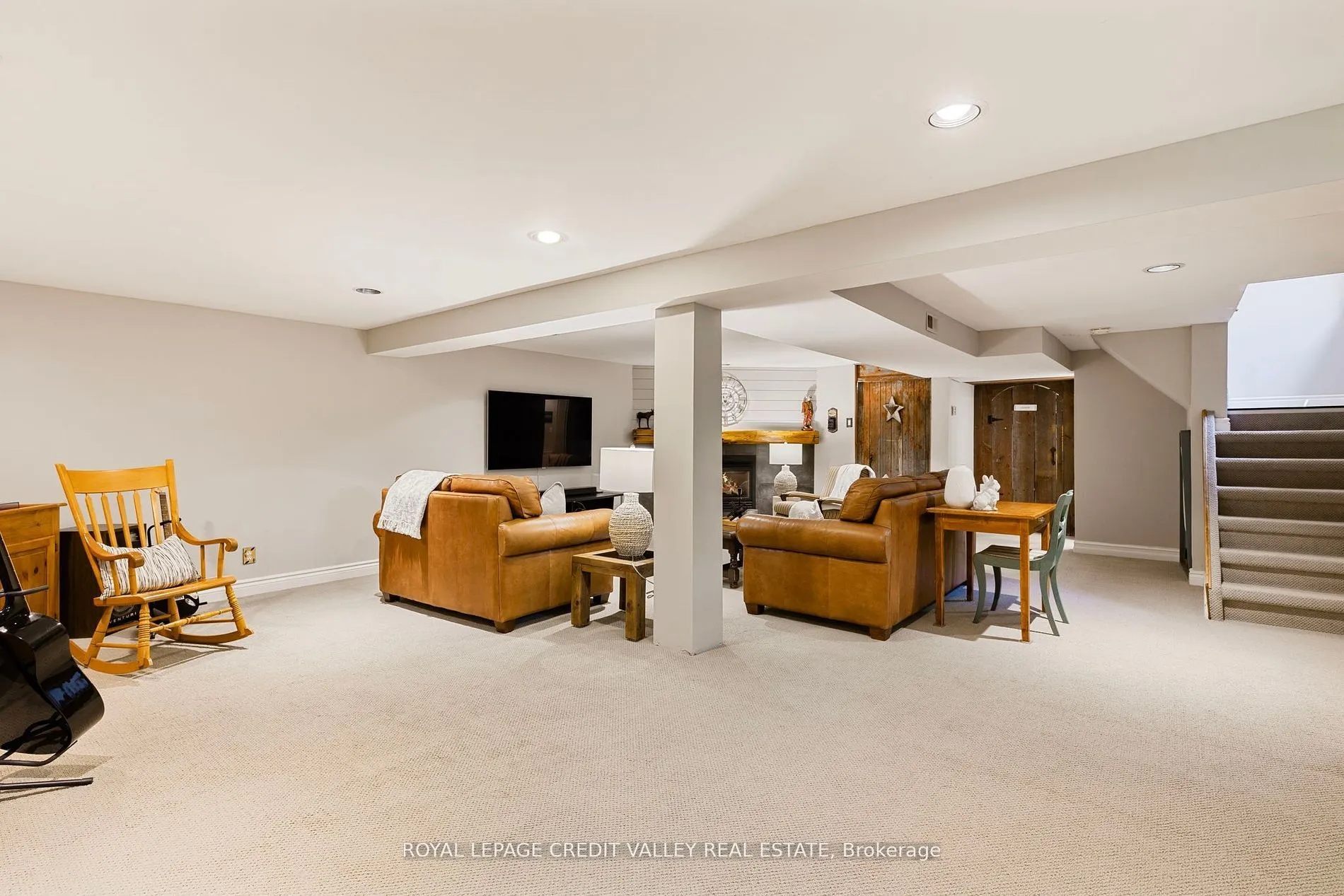 24 Ladore Drive
