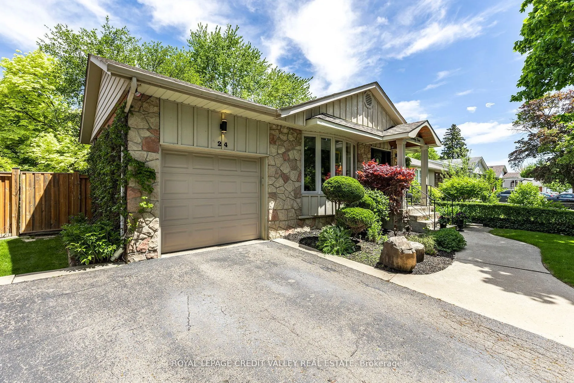 24 Ladore Drive