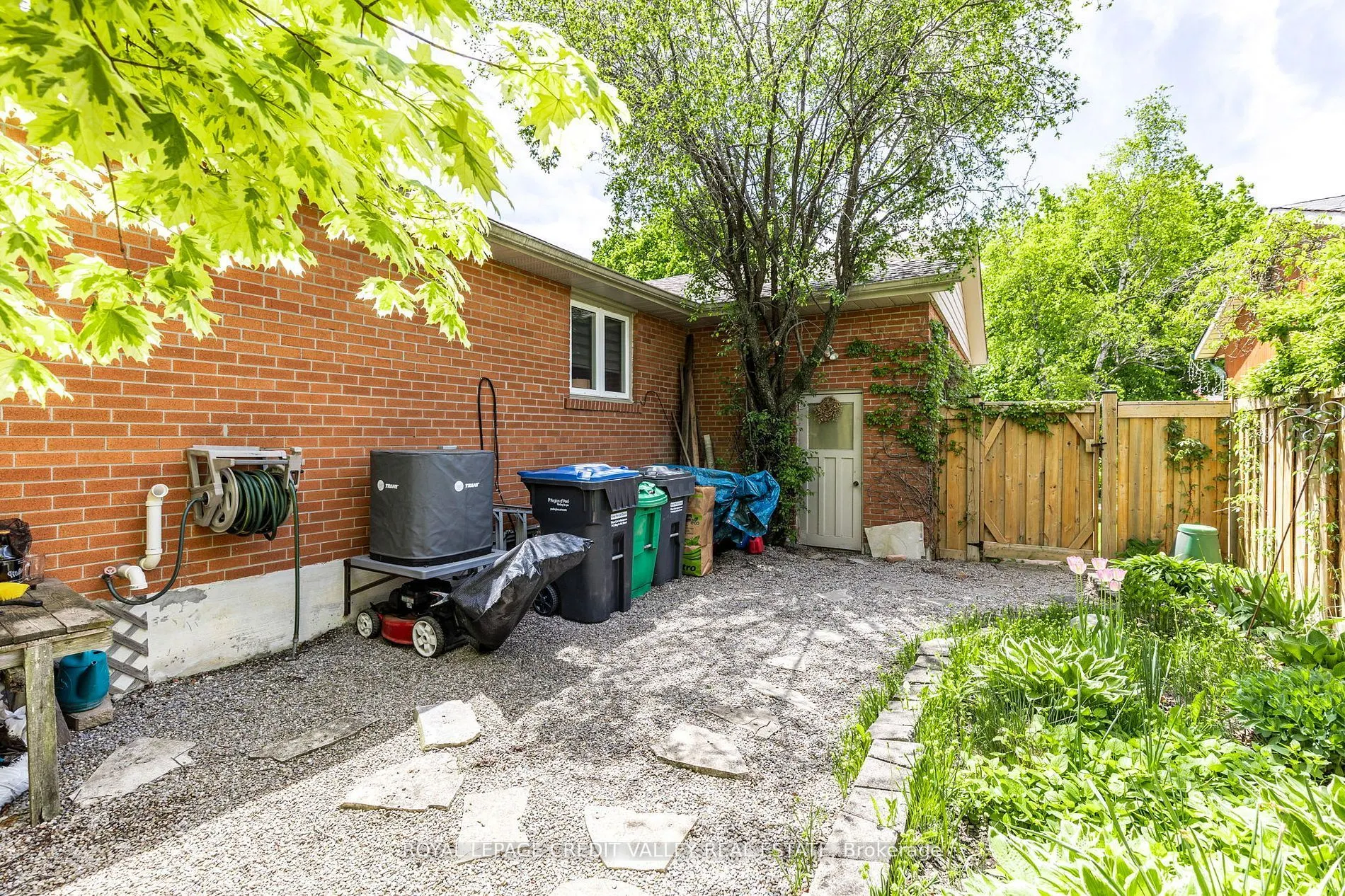24 Ladore Drive