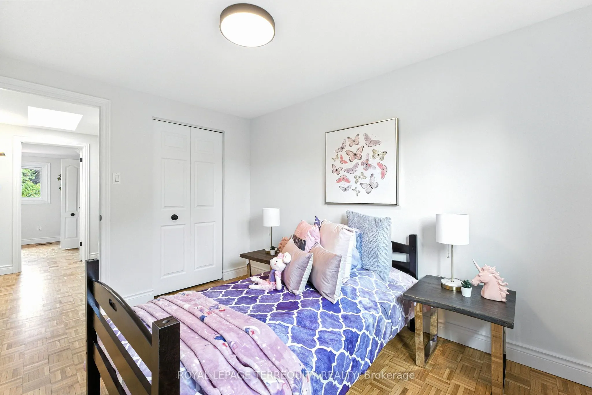 3327 Kings Masting Crescent