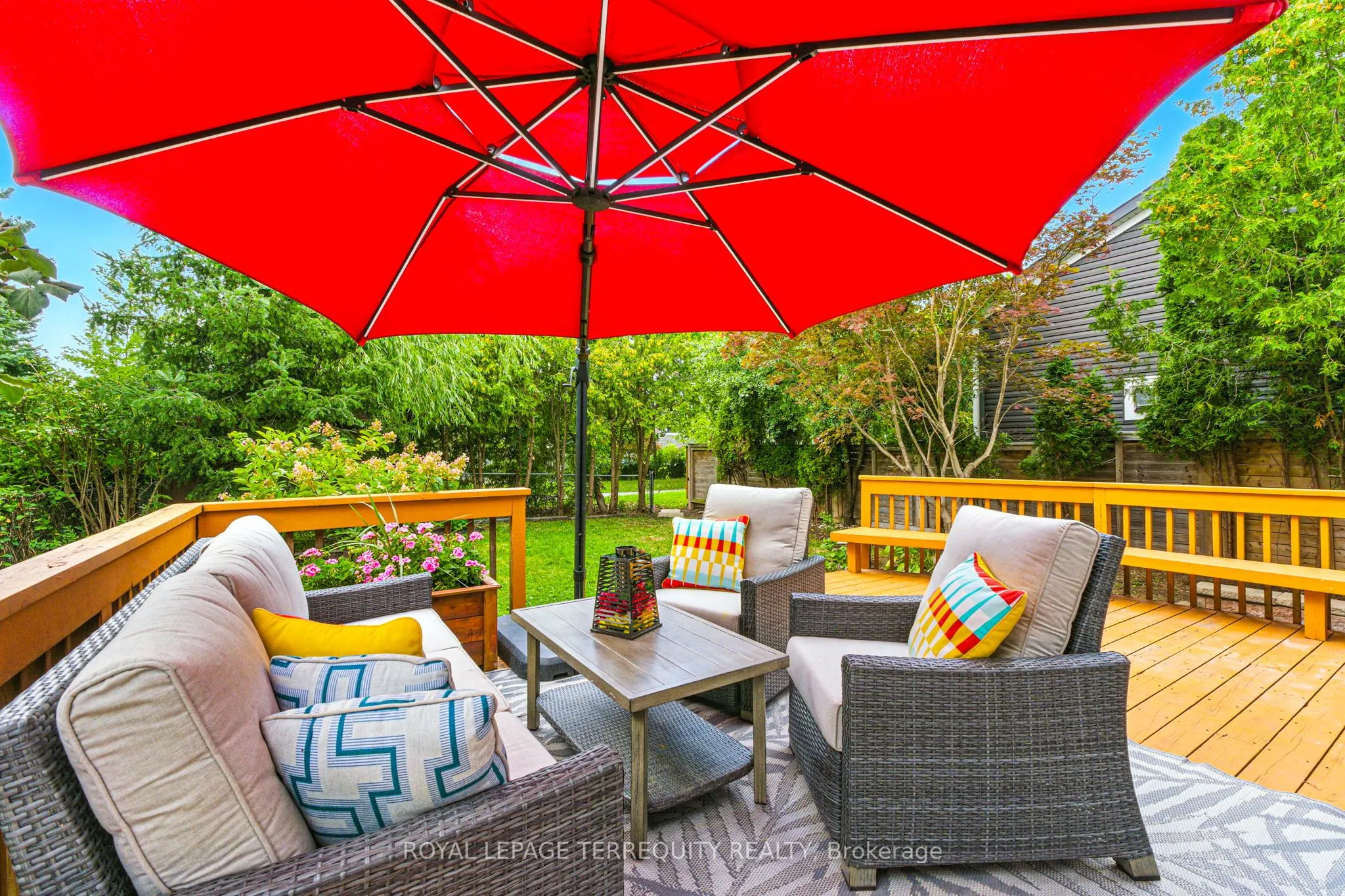 3327 Kings Masting Crescent