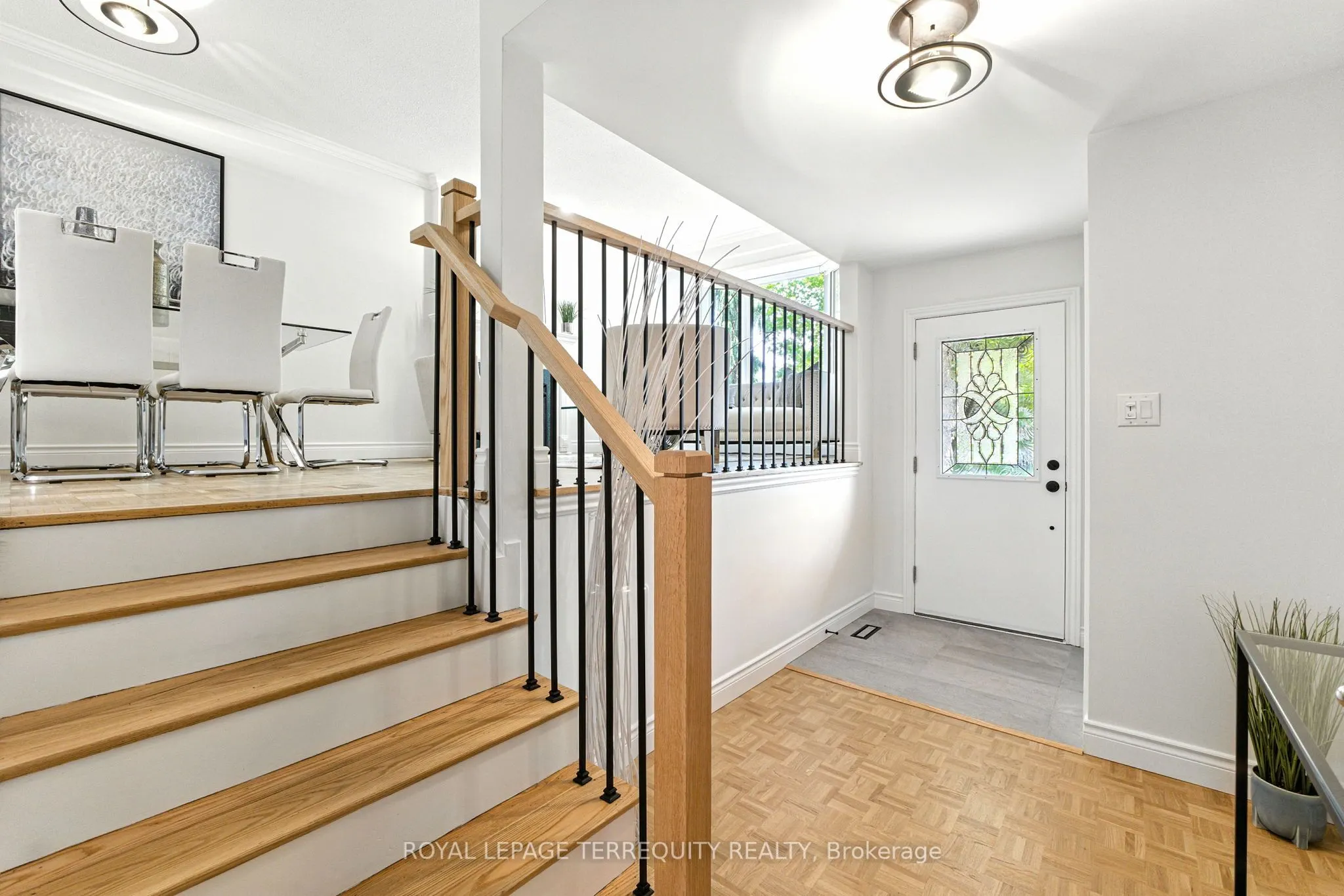 3327 Kings Masting Crescent