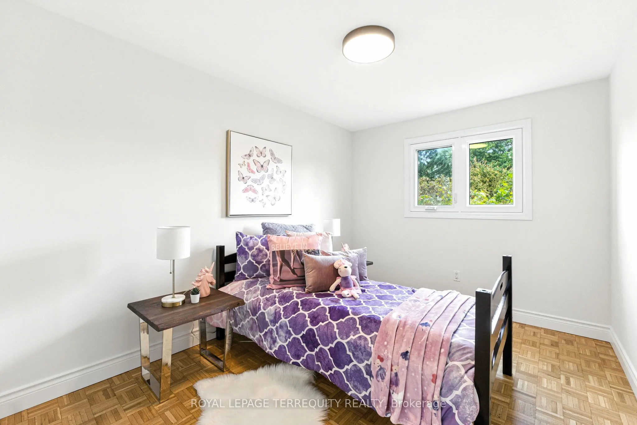 3327 Kings Masting Crescent