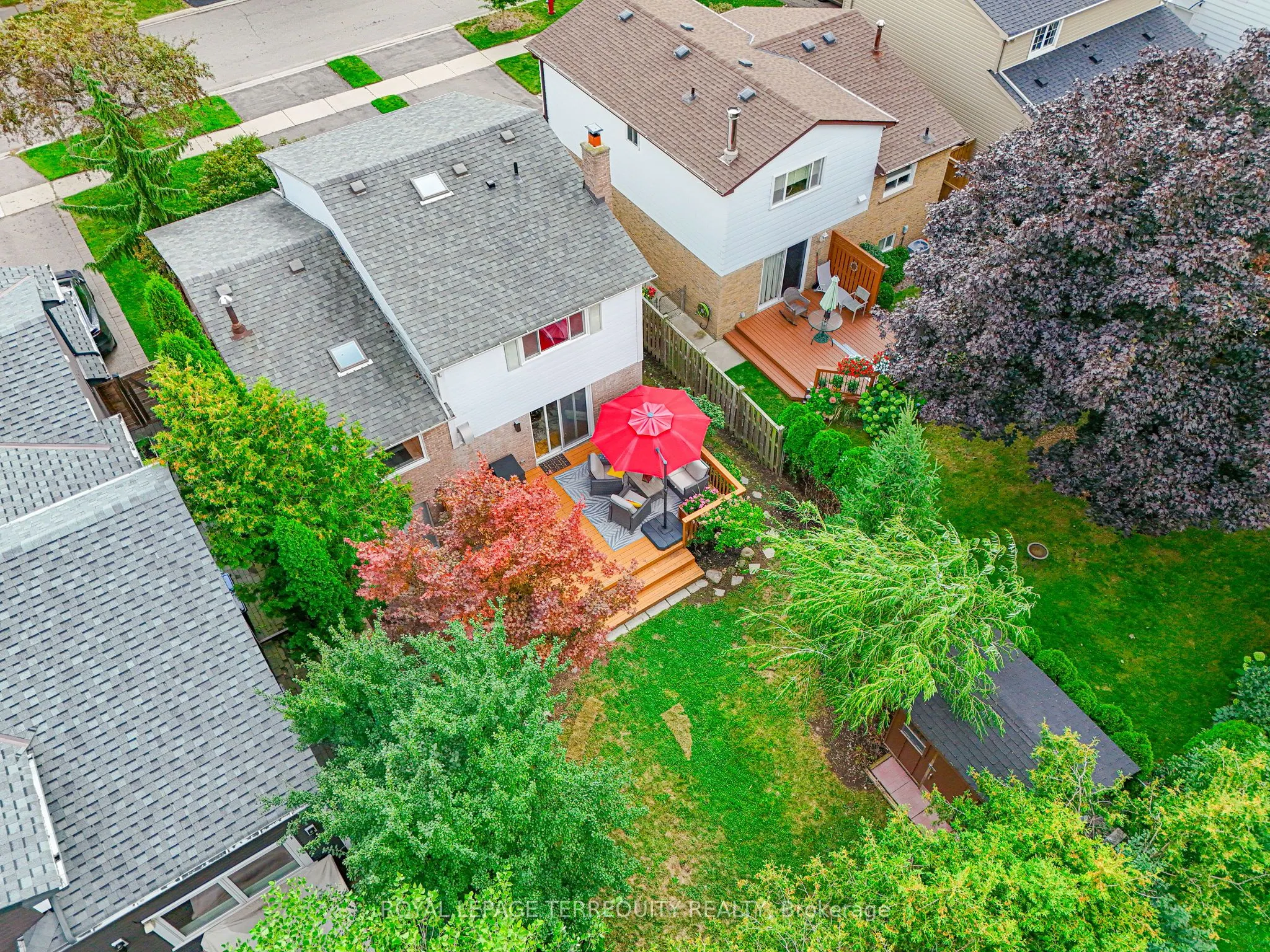 3327 Kings Masting Crescent