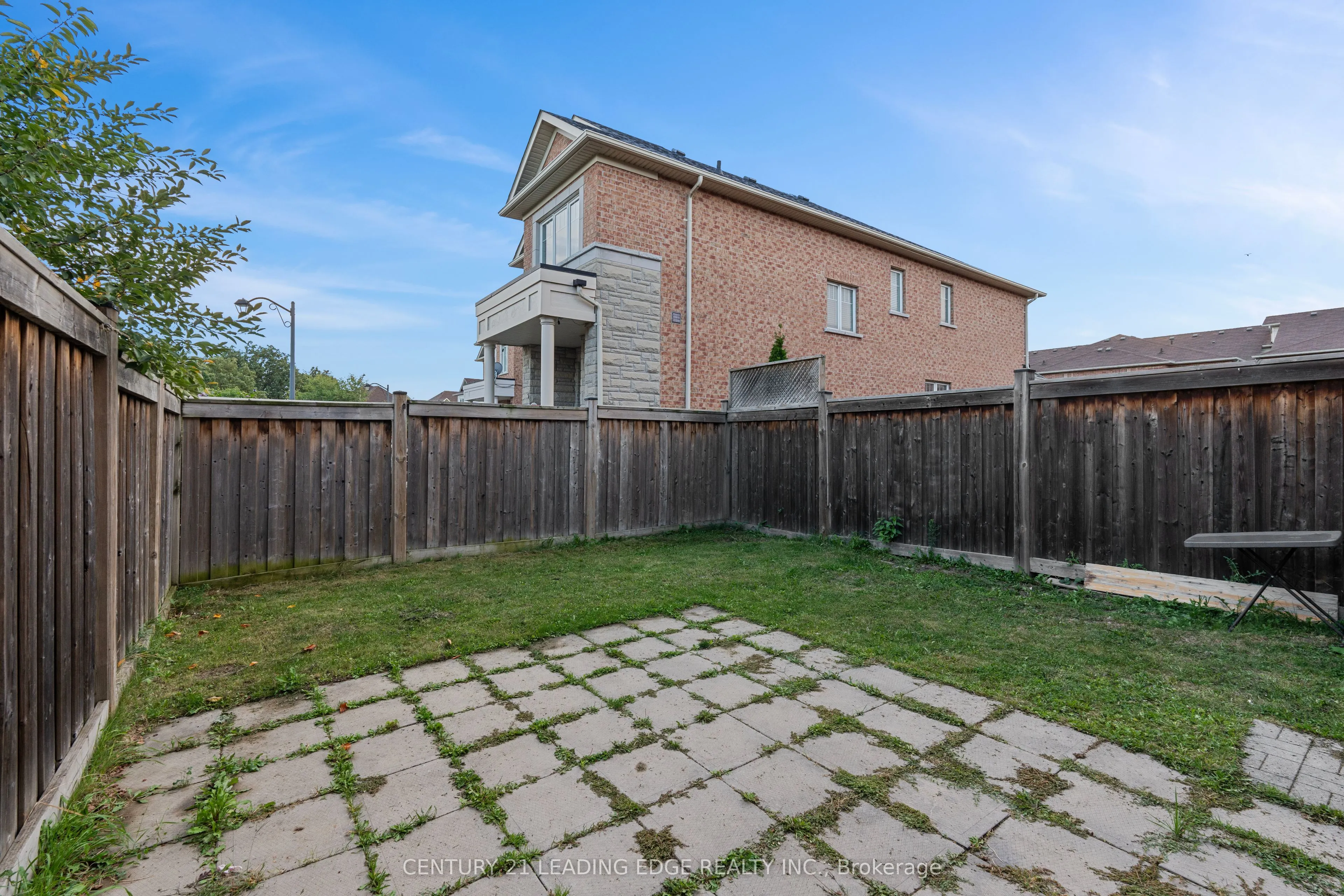 1339 Brandon Terrace