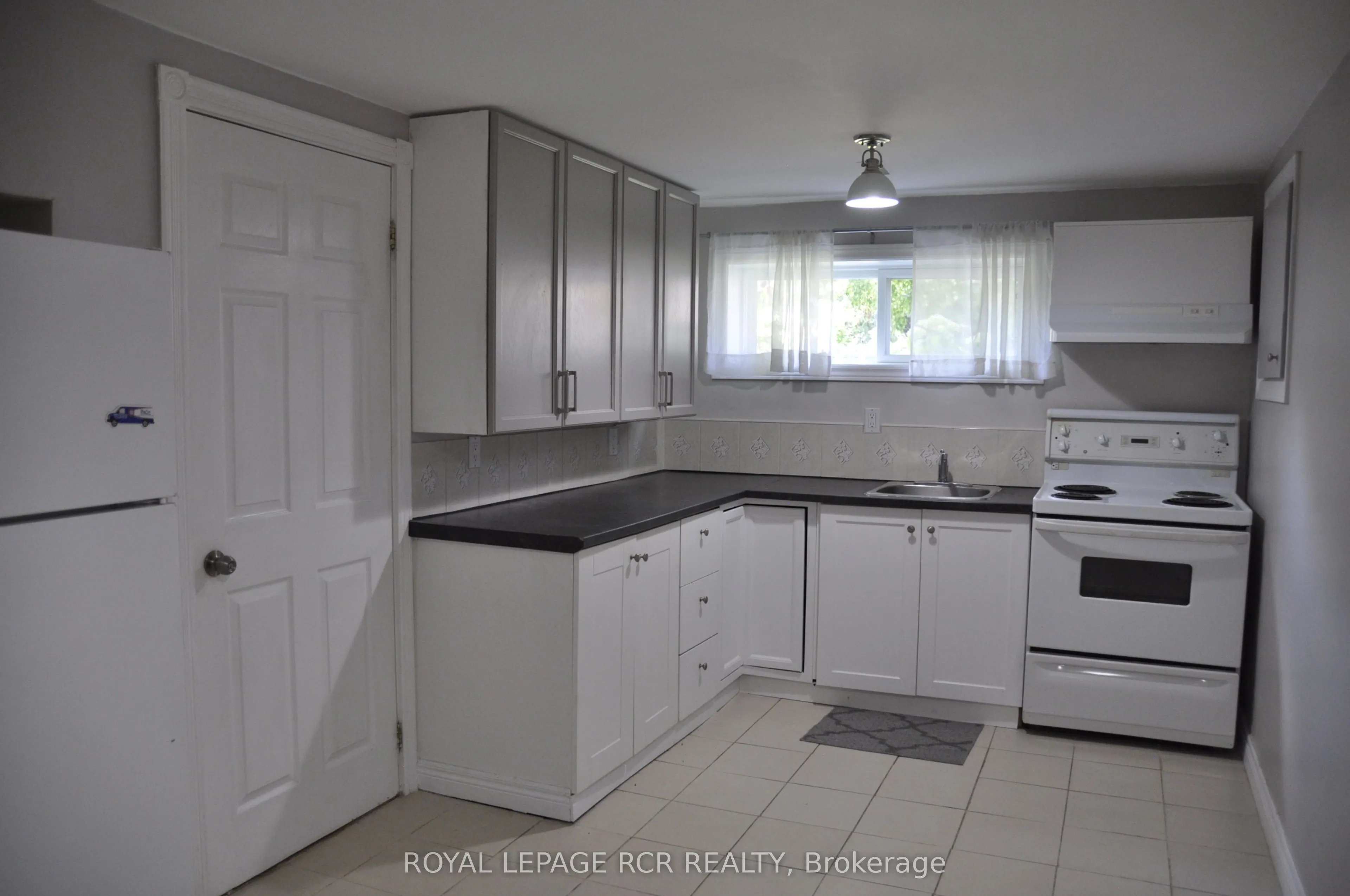 106 Longwood Drive, #Basement