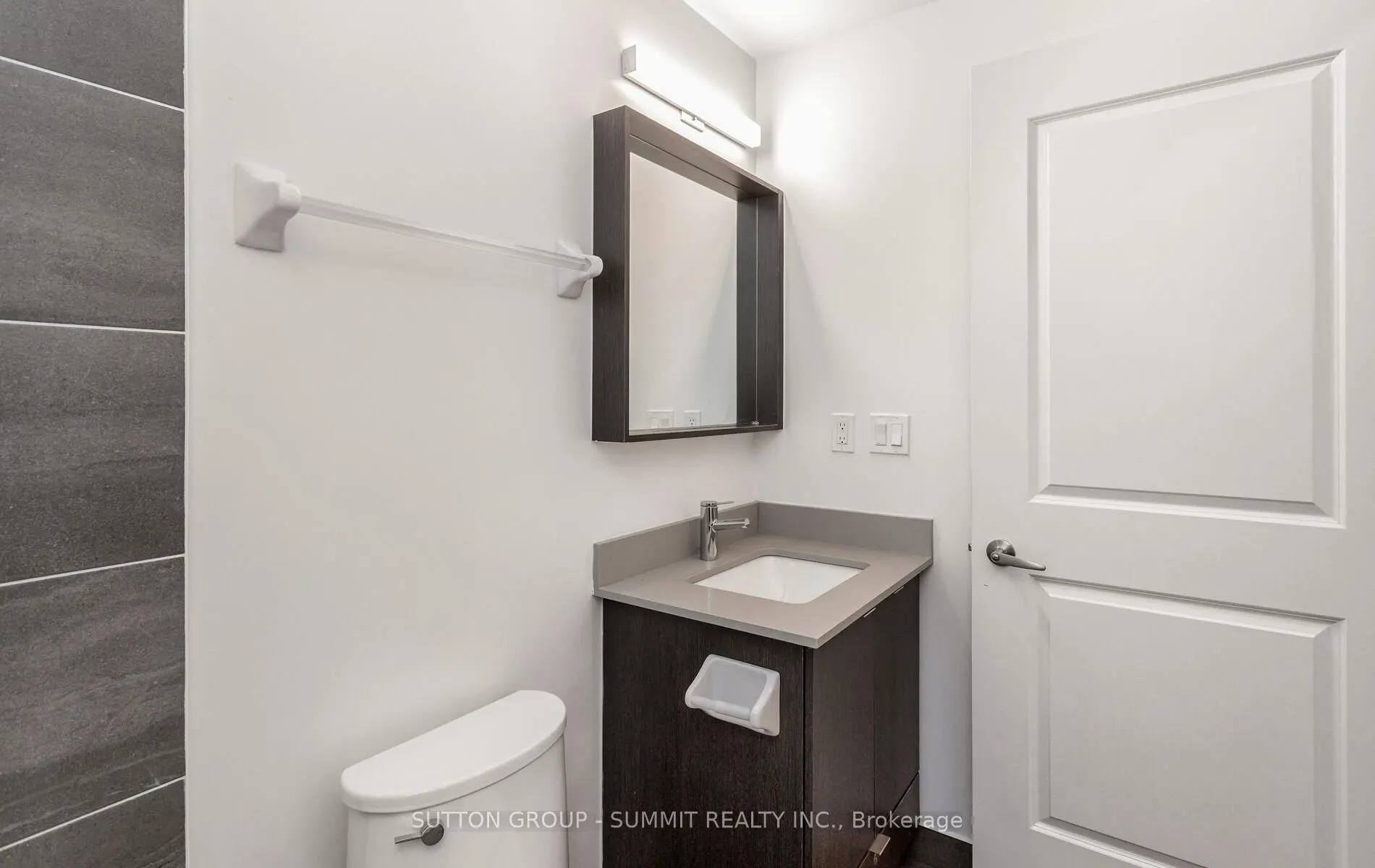 4655 Metcalfe Avenue, #801