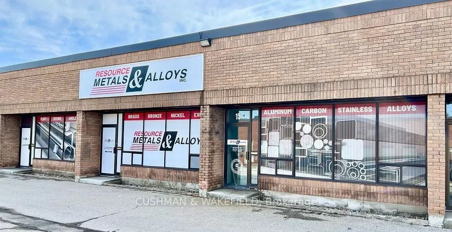 1428 Speers Road, #15-16