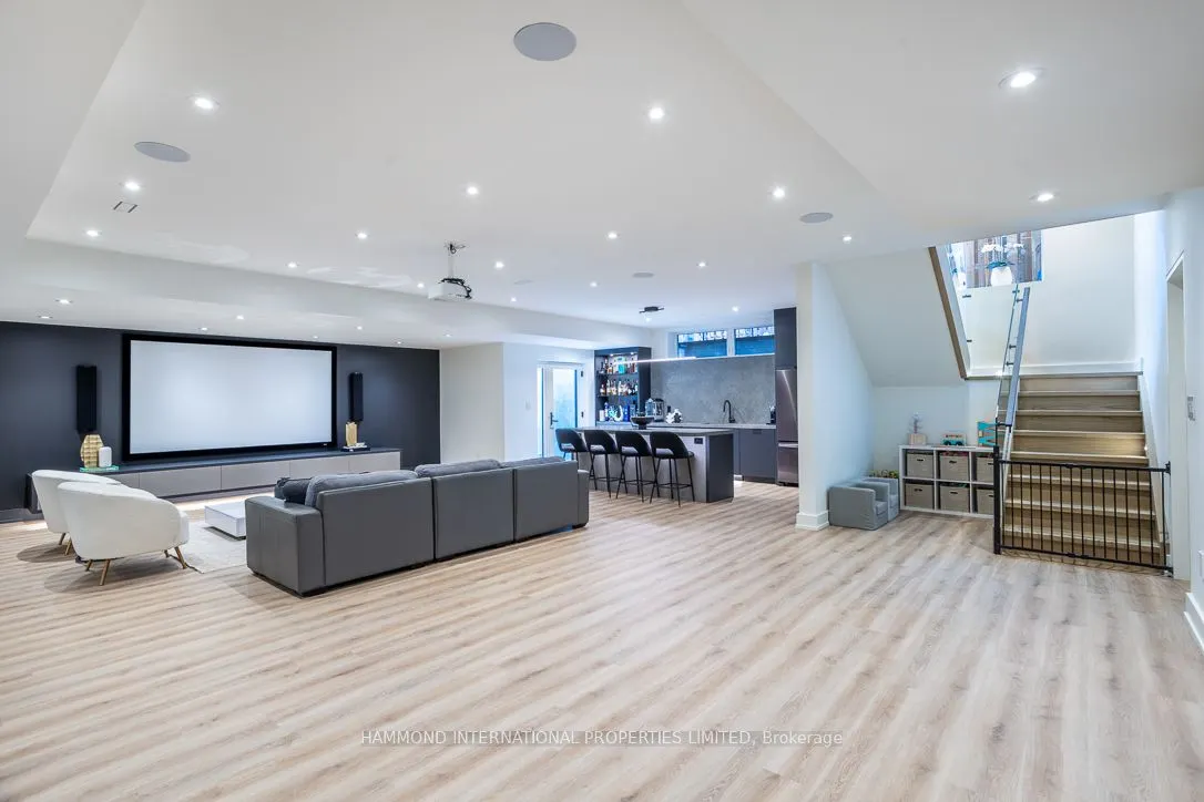 14 Penhale Drive