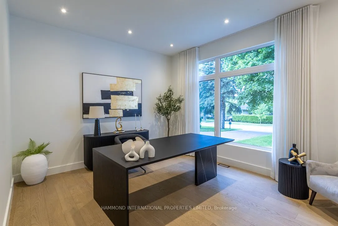 14 Penhale Drive