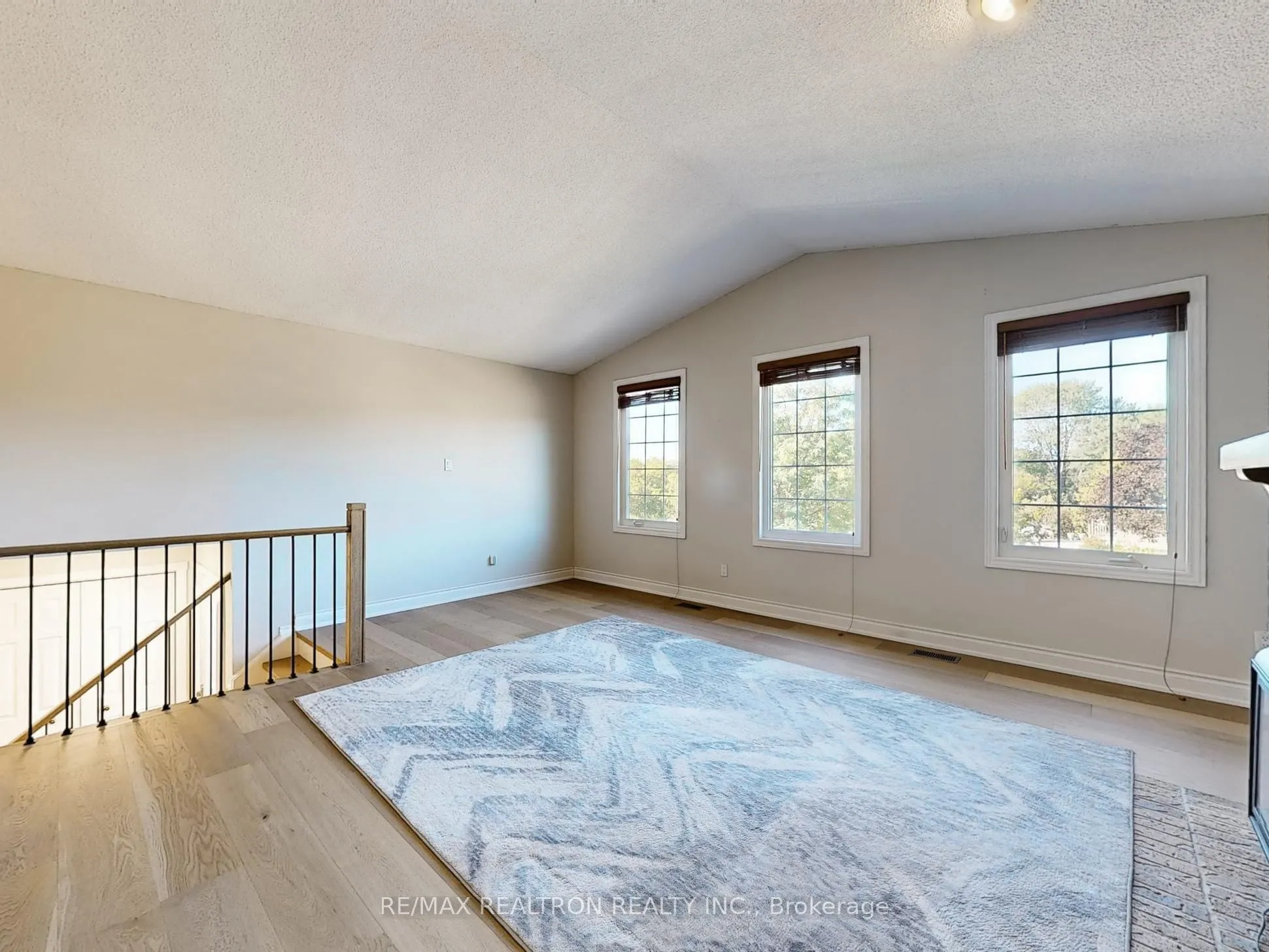 5386 Sheldon Park Drive