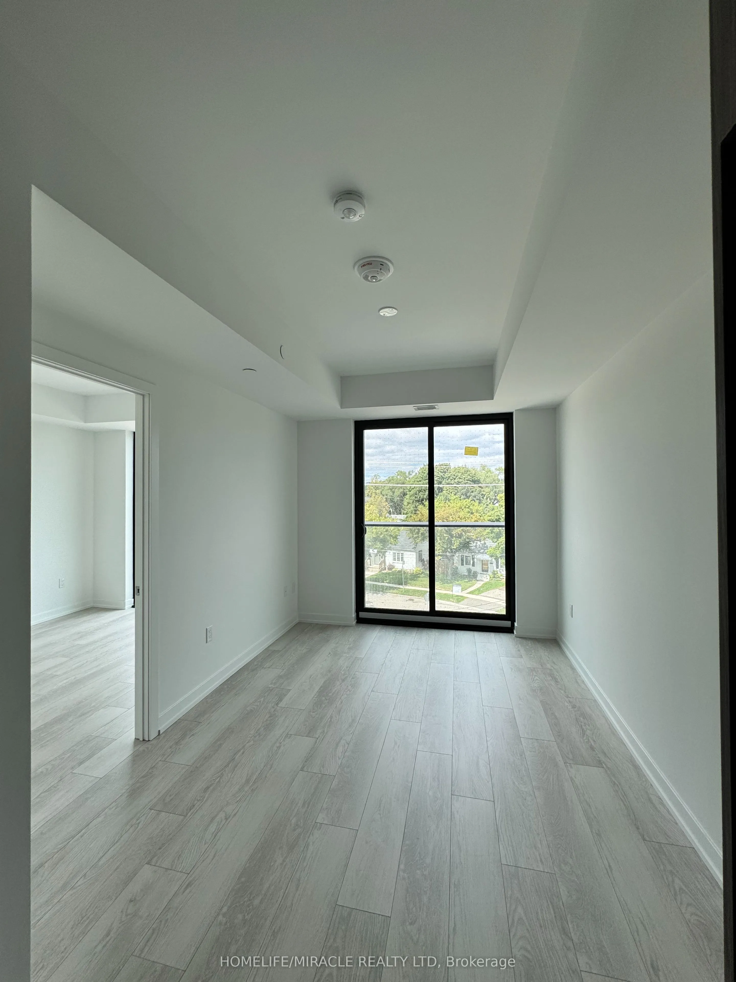 801 The Queensway, #424