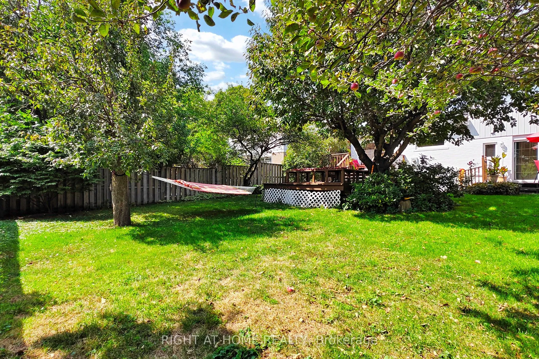 1592 Otterby Road