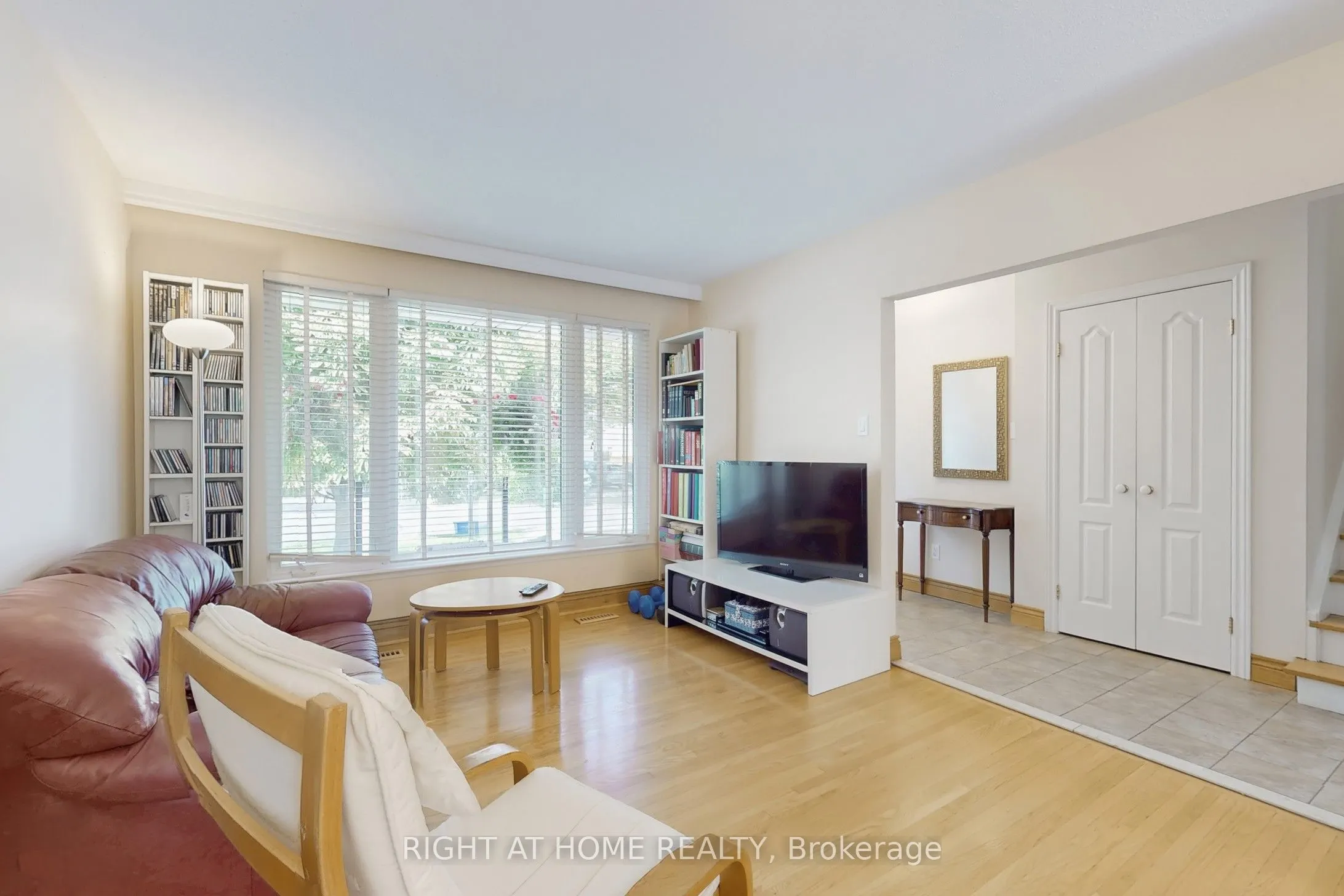 1592 Otterby Road