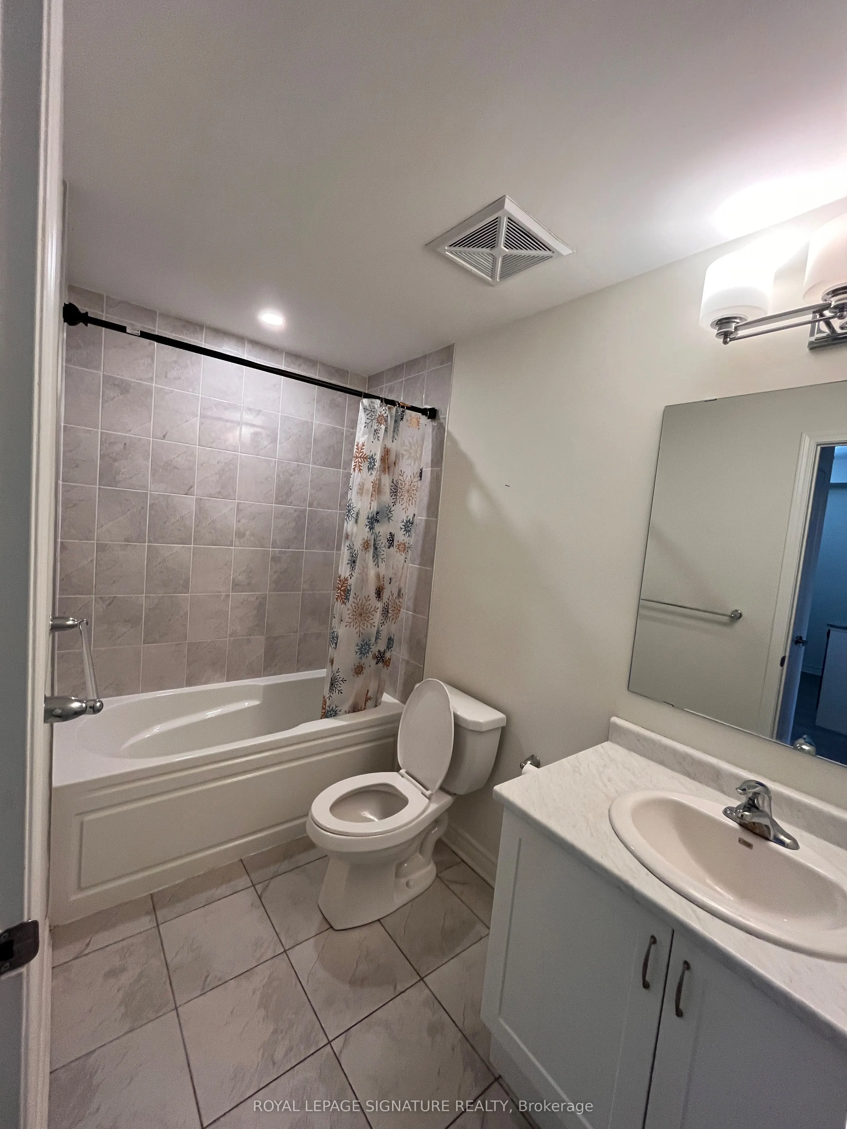 200 Lagerfield Drive, #609