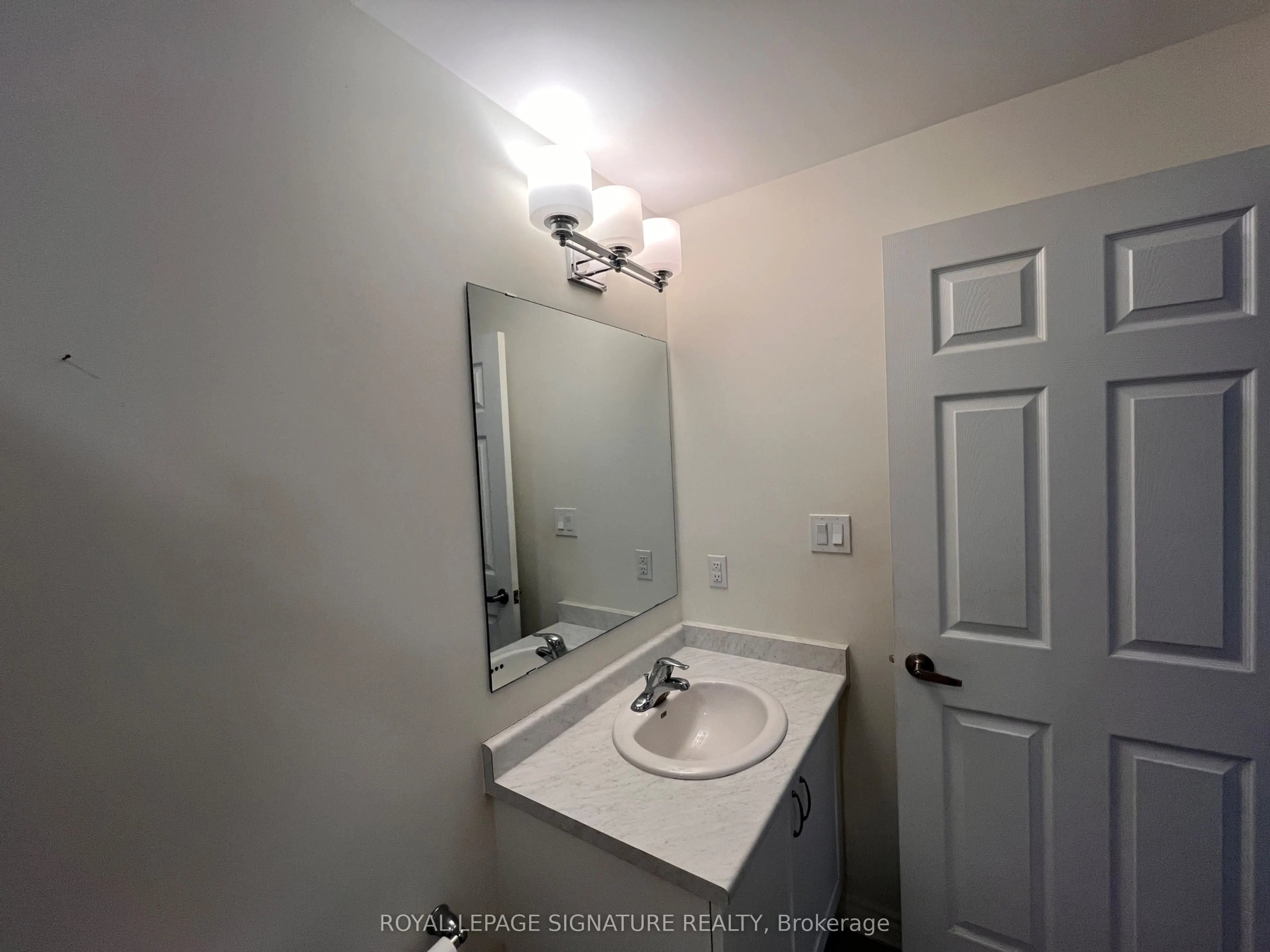 200 Lagerfield Drive, #609