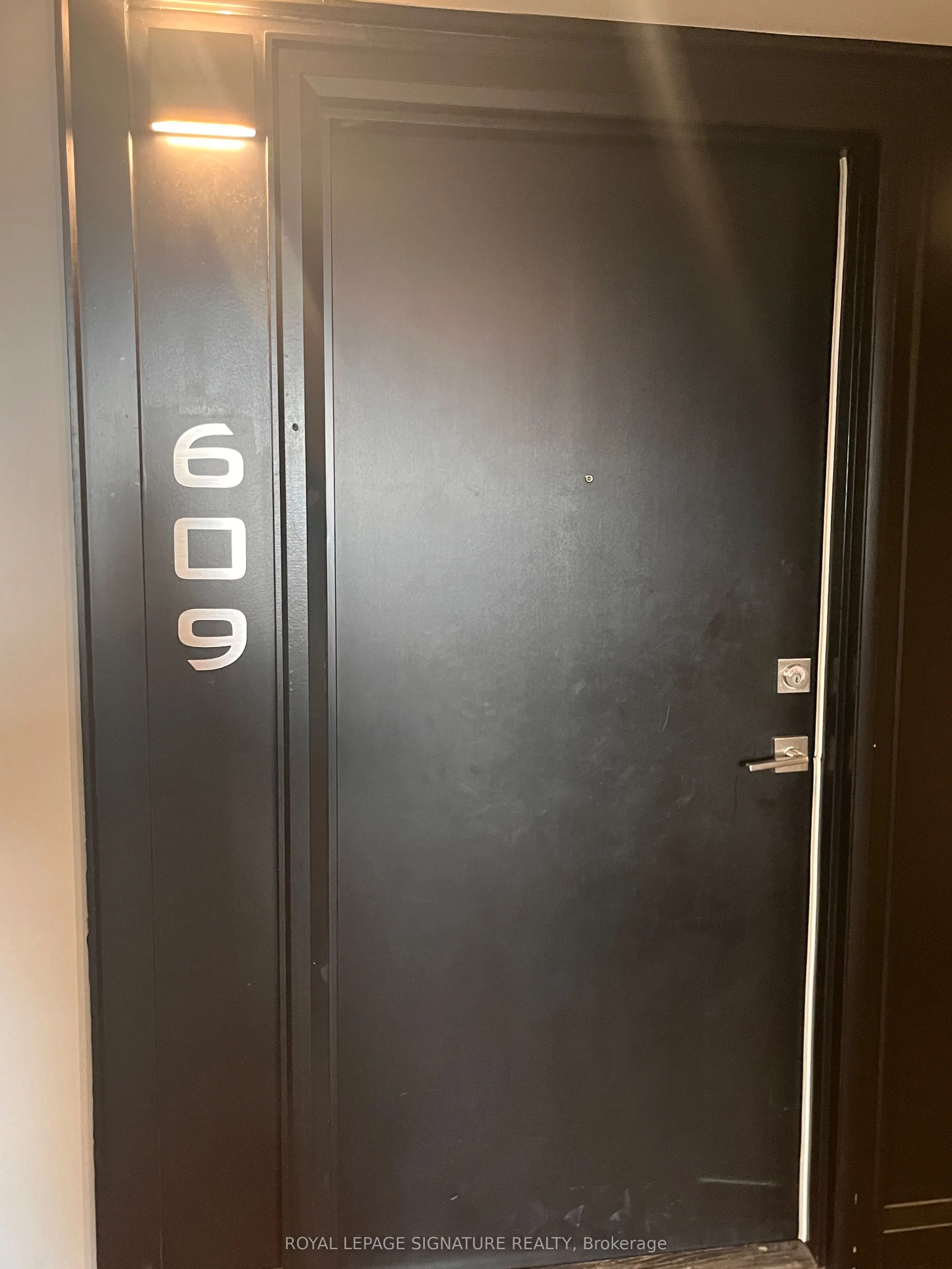 200 Lagerfield Drive, #609